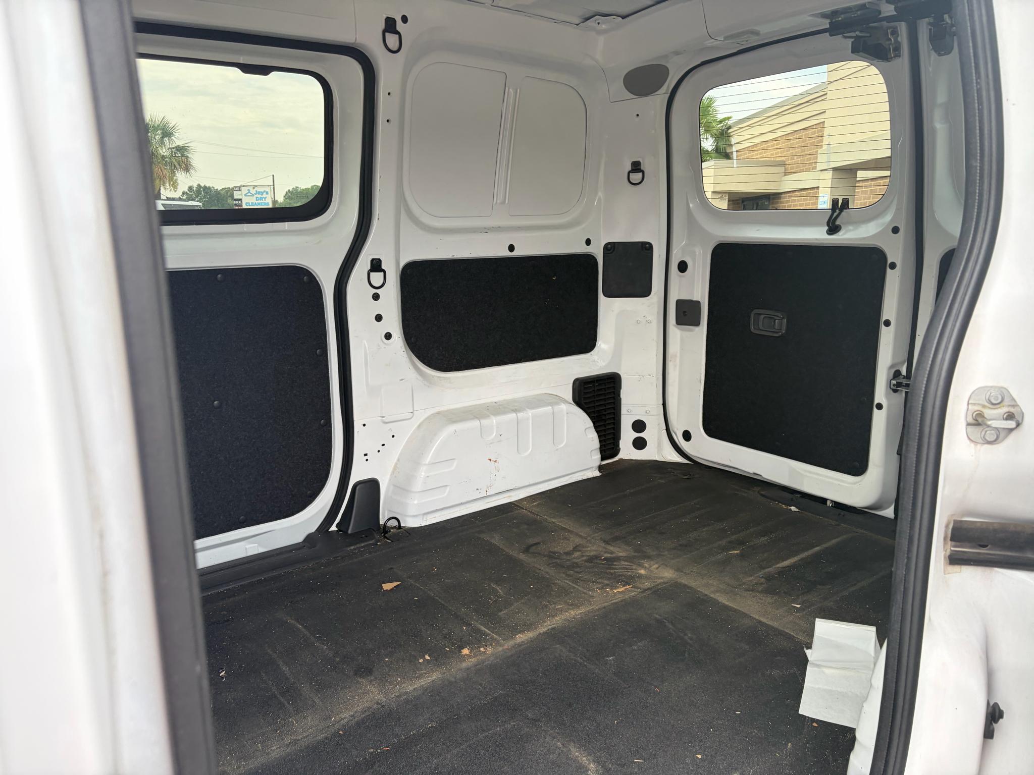 Nissan NV200 Compact Cargo I4 SV 2021