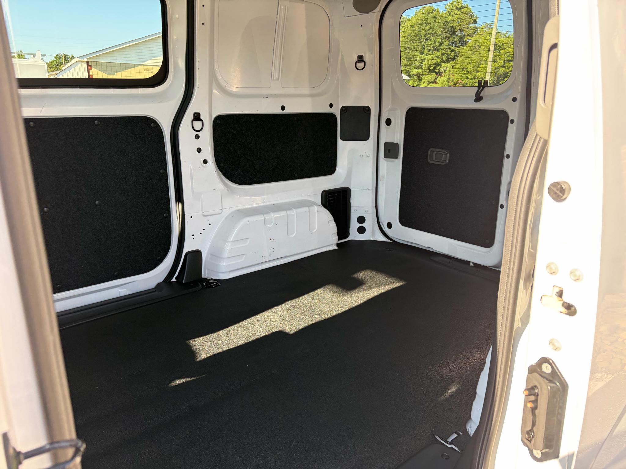 Nissan NV200 Compact Cargo I4 SV 2021