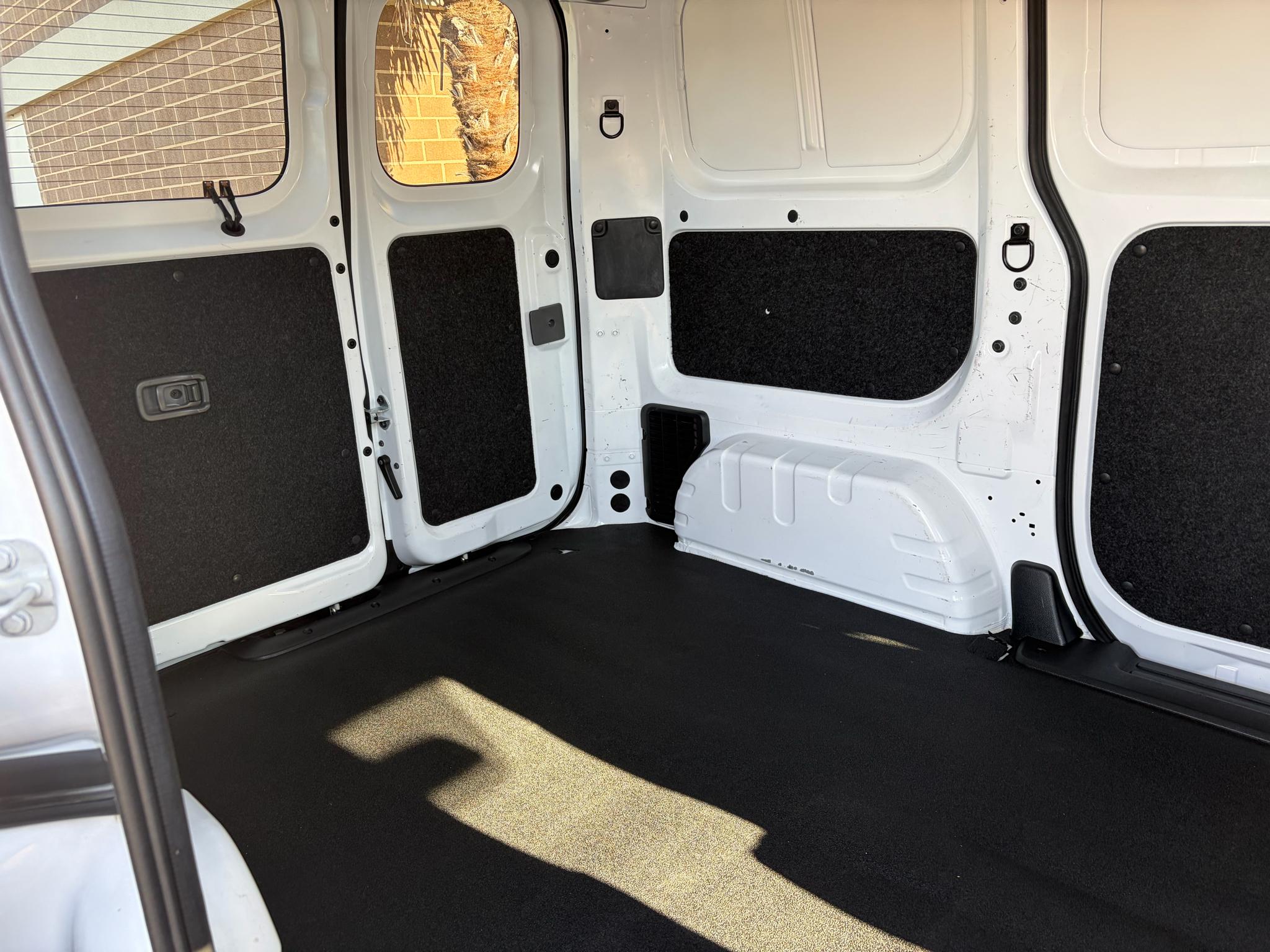 Nissan NV200 Compact Cargo I4 SV 2021