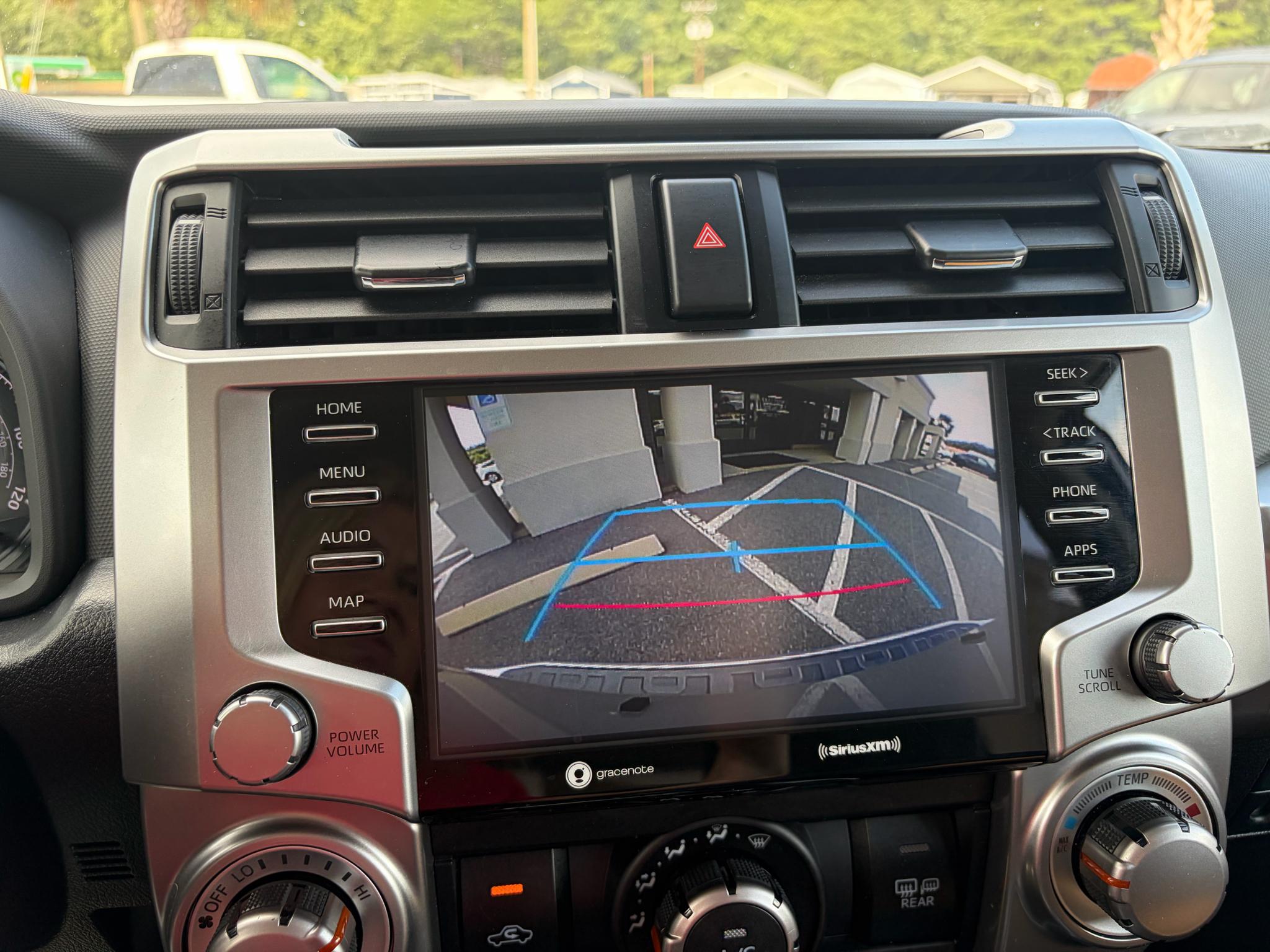 Toyota 4Runner SR5 2WD (Natl) 2021