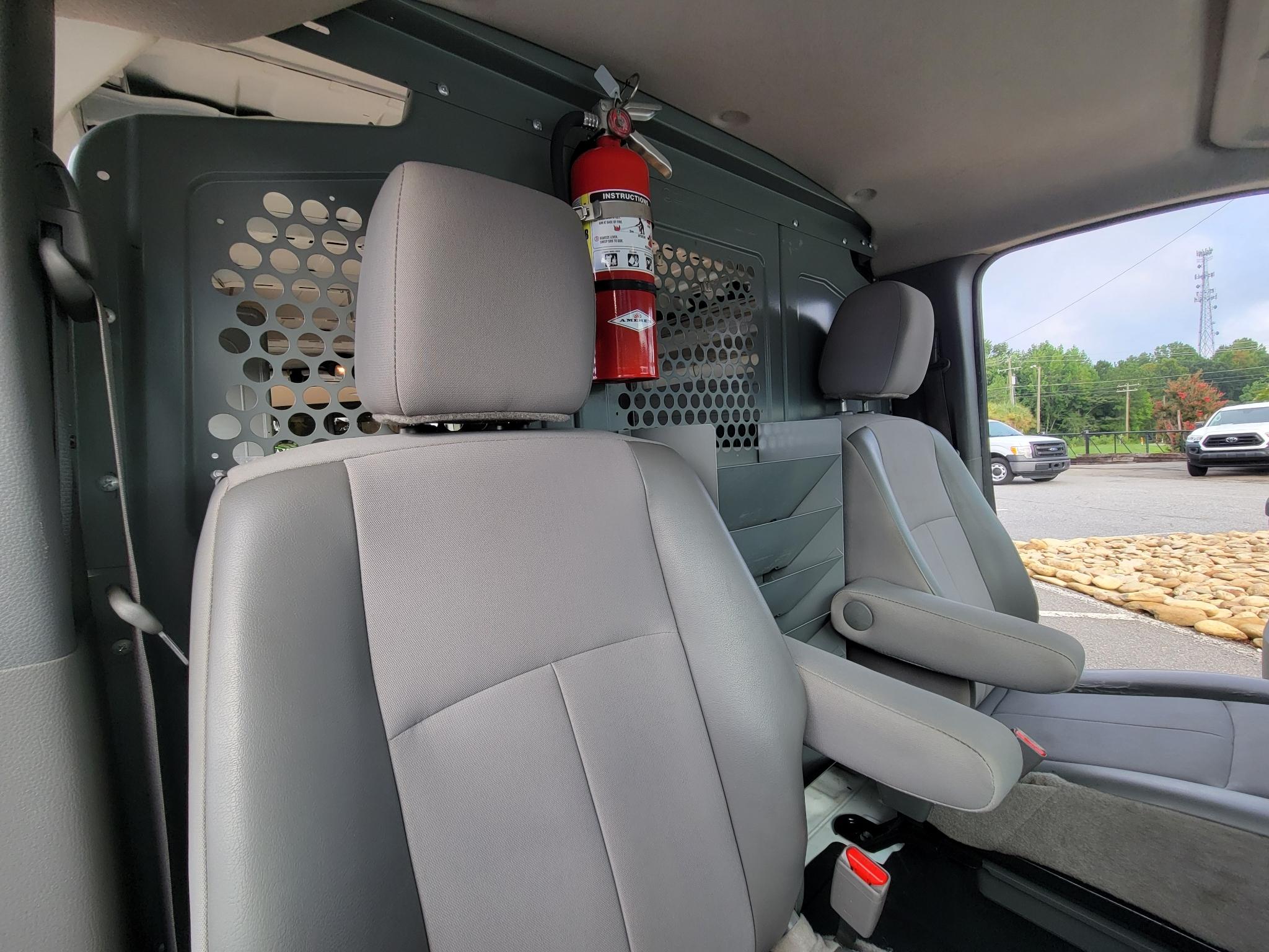Nissan NV Cargo NV3500 HD Standard Roof V8 S 2018