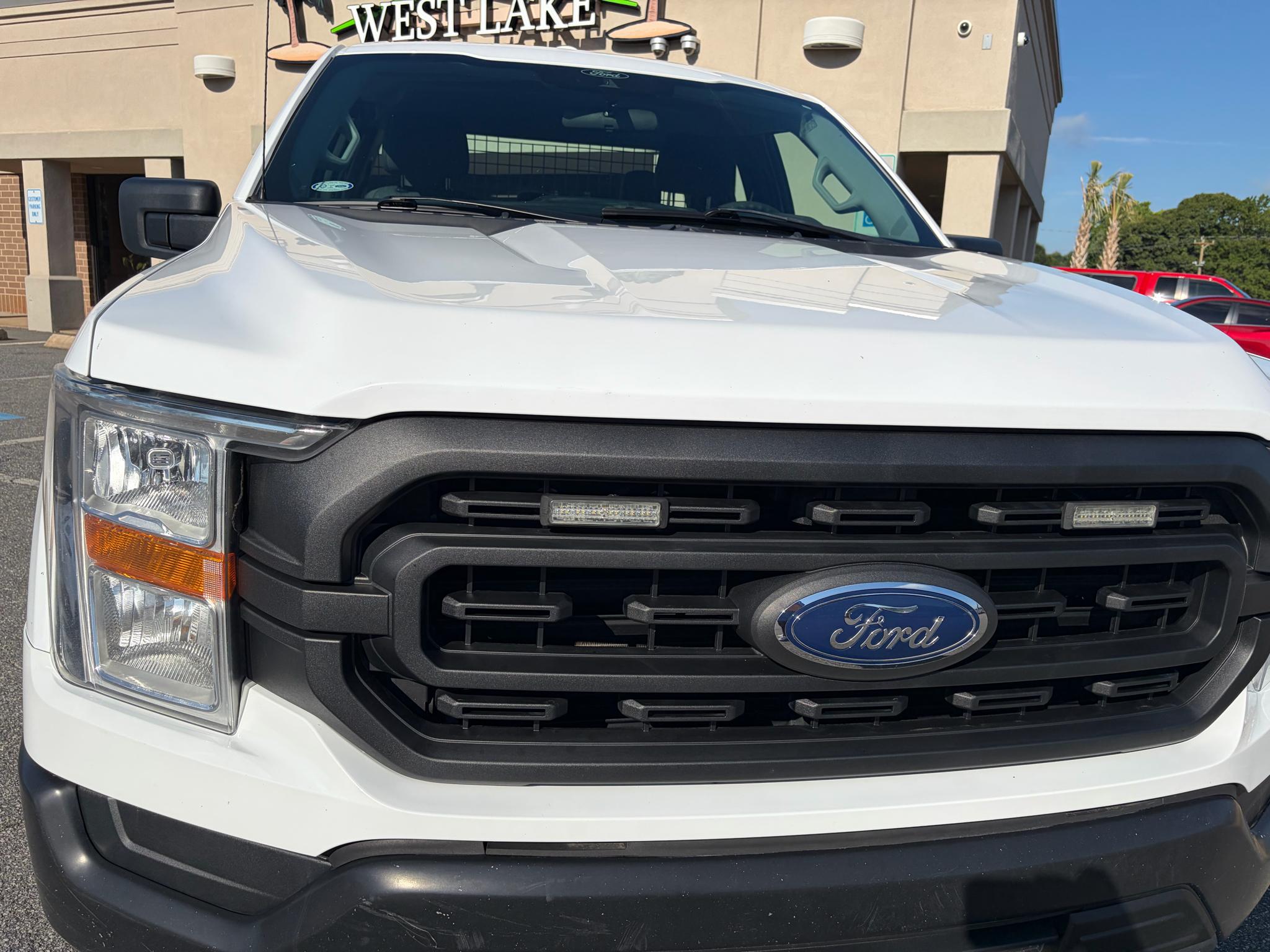 Ford F-150 4WD Reg Cab 126" STX 2021
