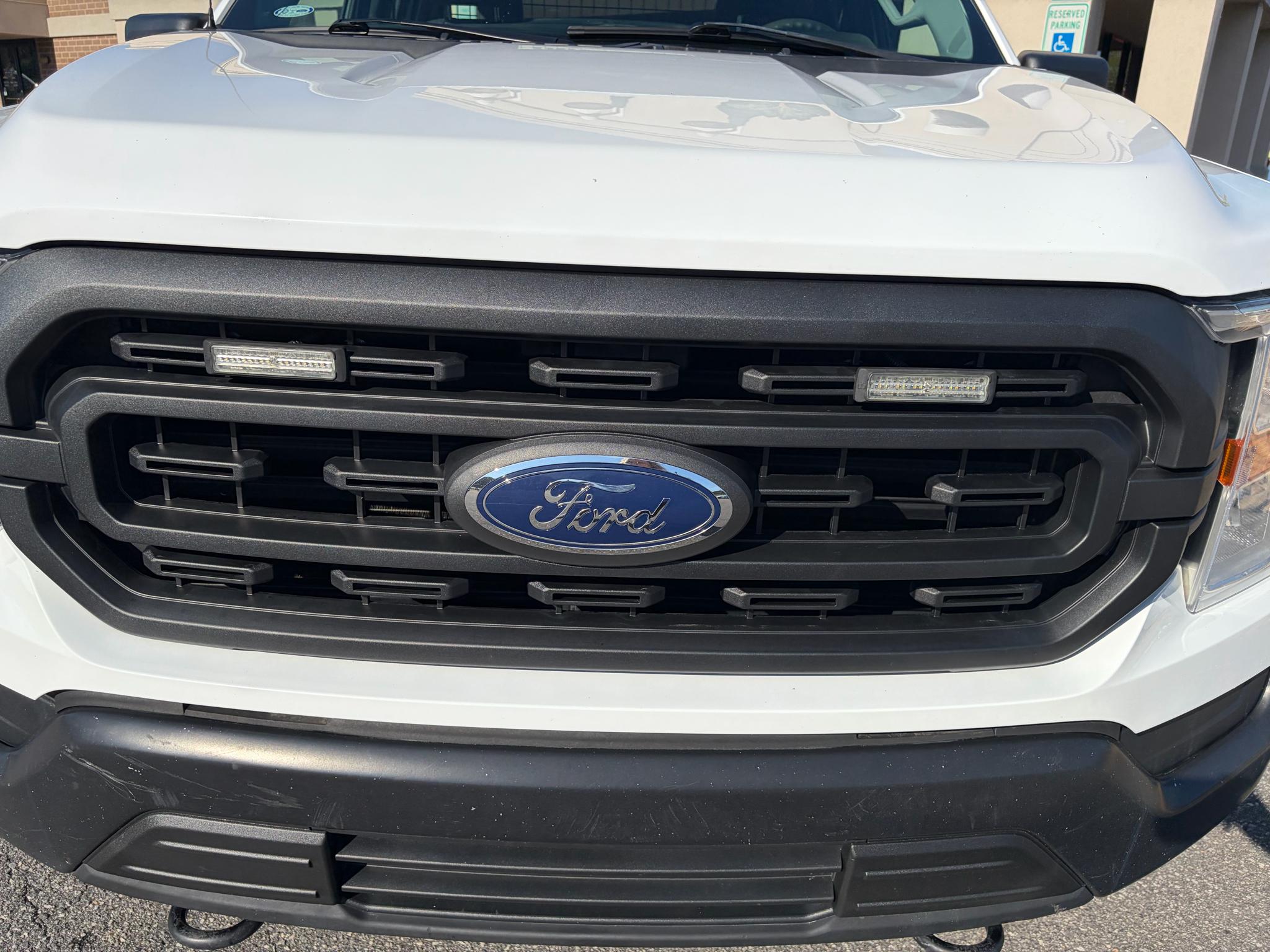 Ford F-150 4WD Reg Cab 126" STX 2021