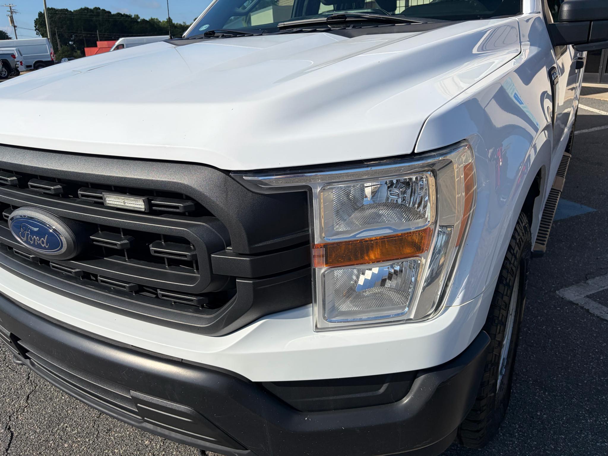 Ford F-150 4WD Reg Cab 126" STX 2021