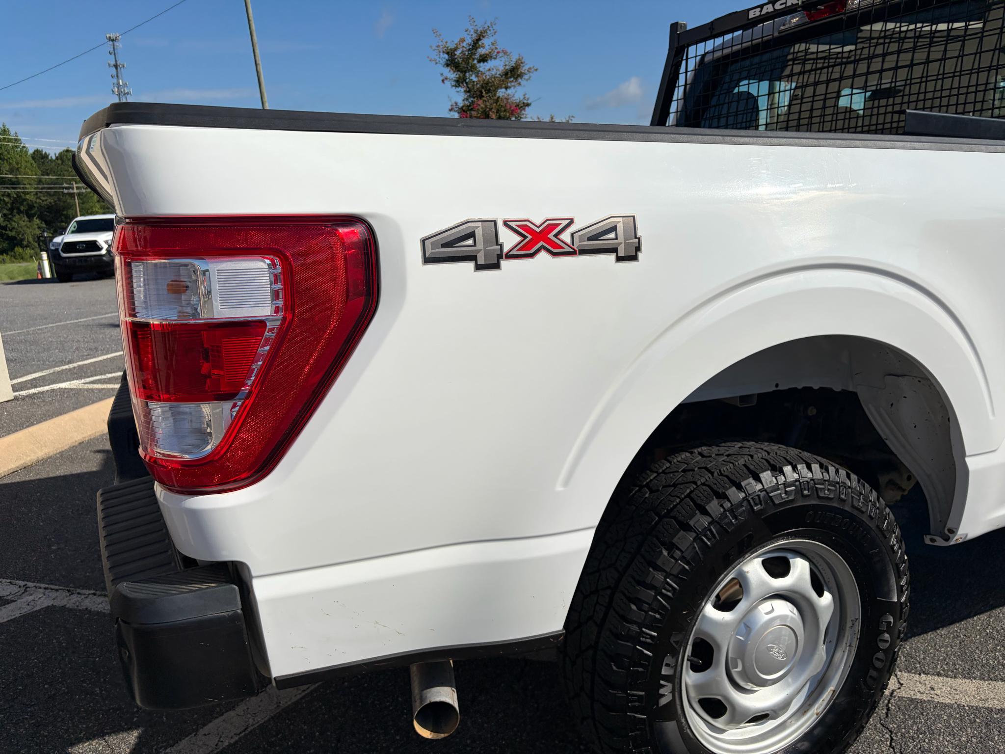 Ford F-150 4WD Reg Cab 126" STX 2021