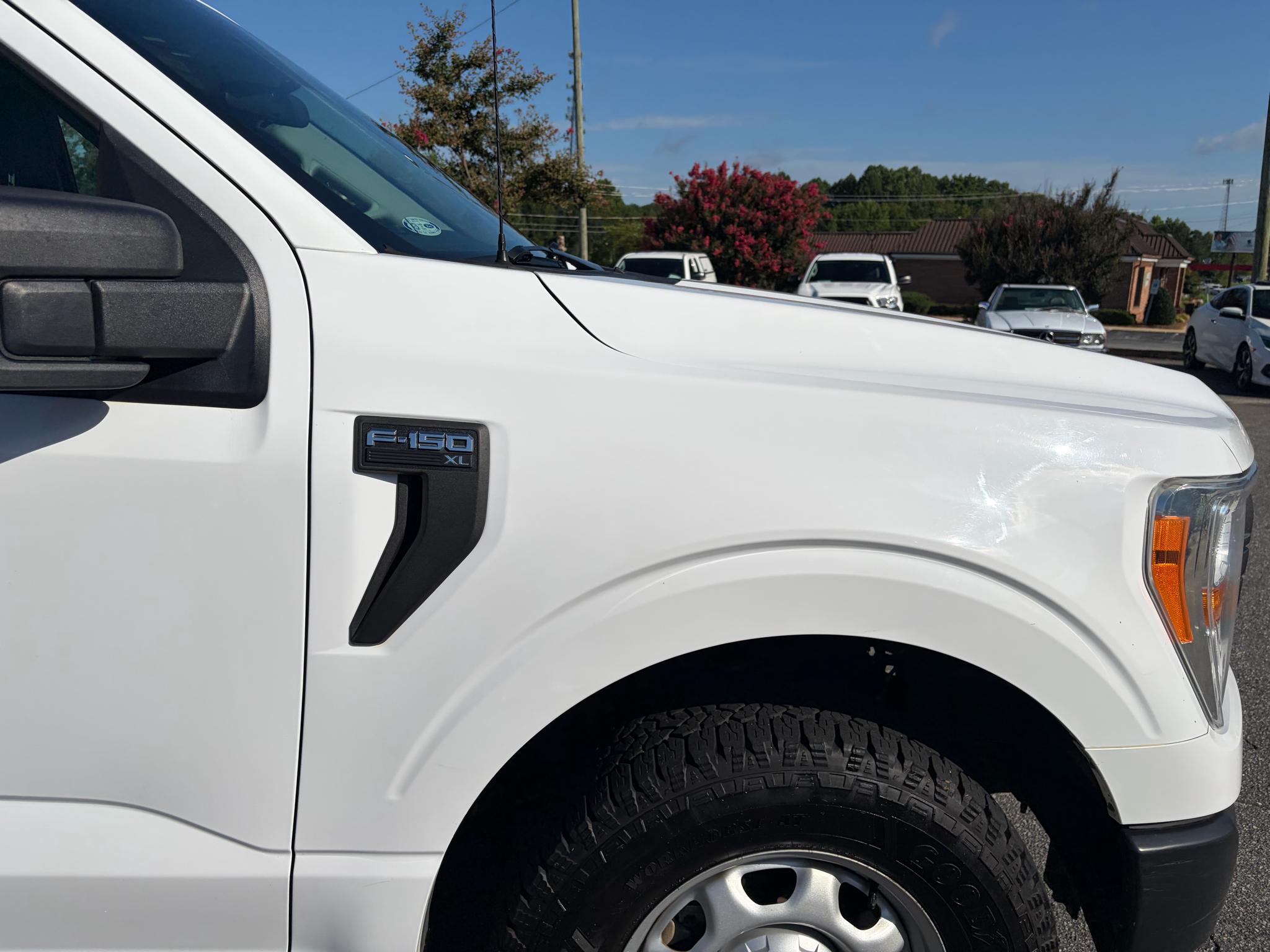 Ford F-150 4WD Reg Cab 126" STX 2021