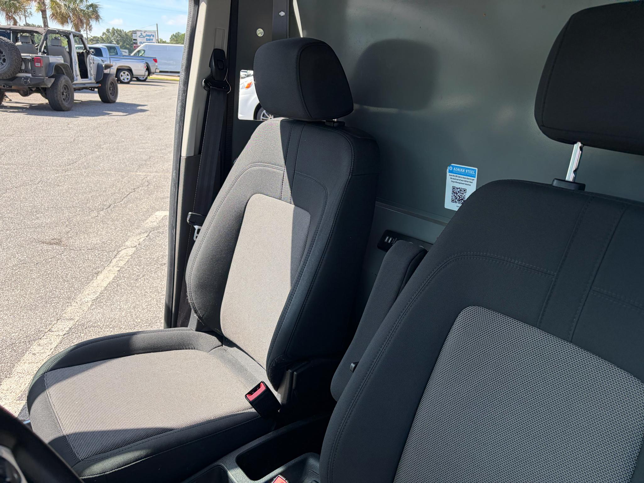 Ford Transit Connect Van XL LWB w/Rear Symmetrical Doors 2020