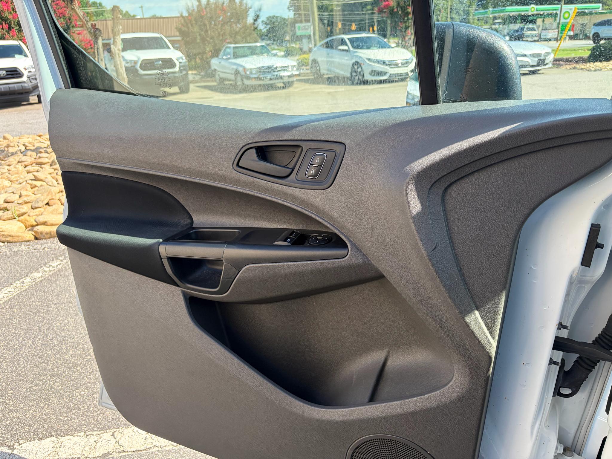 Ford Transit Connect Van XL LWB w/Rear Symmetrical Doors 2020