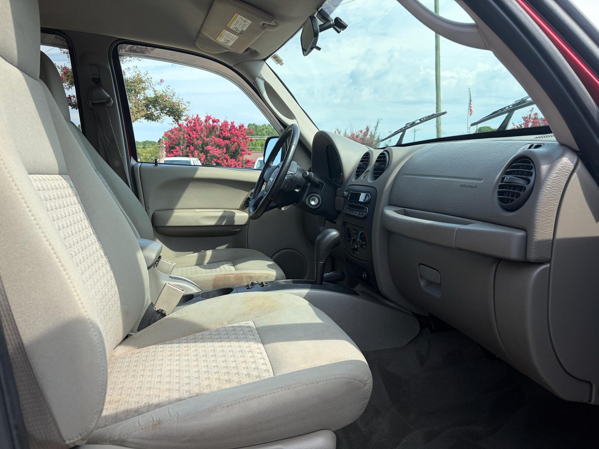 Jeep Liberty 4dr Sport 4WD 2006