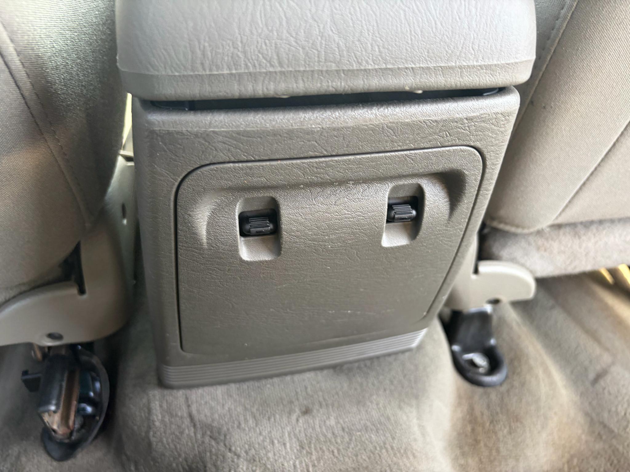 Jeep Liberty 4dr Sport 4WD 2006