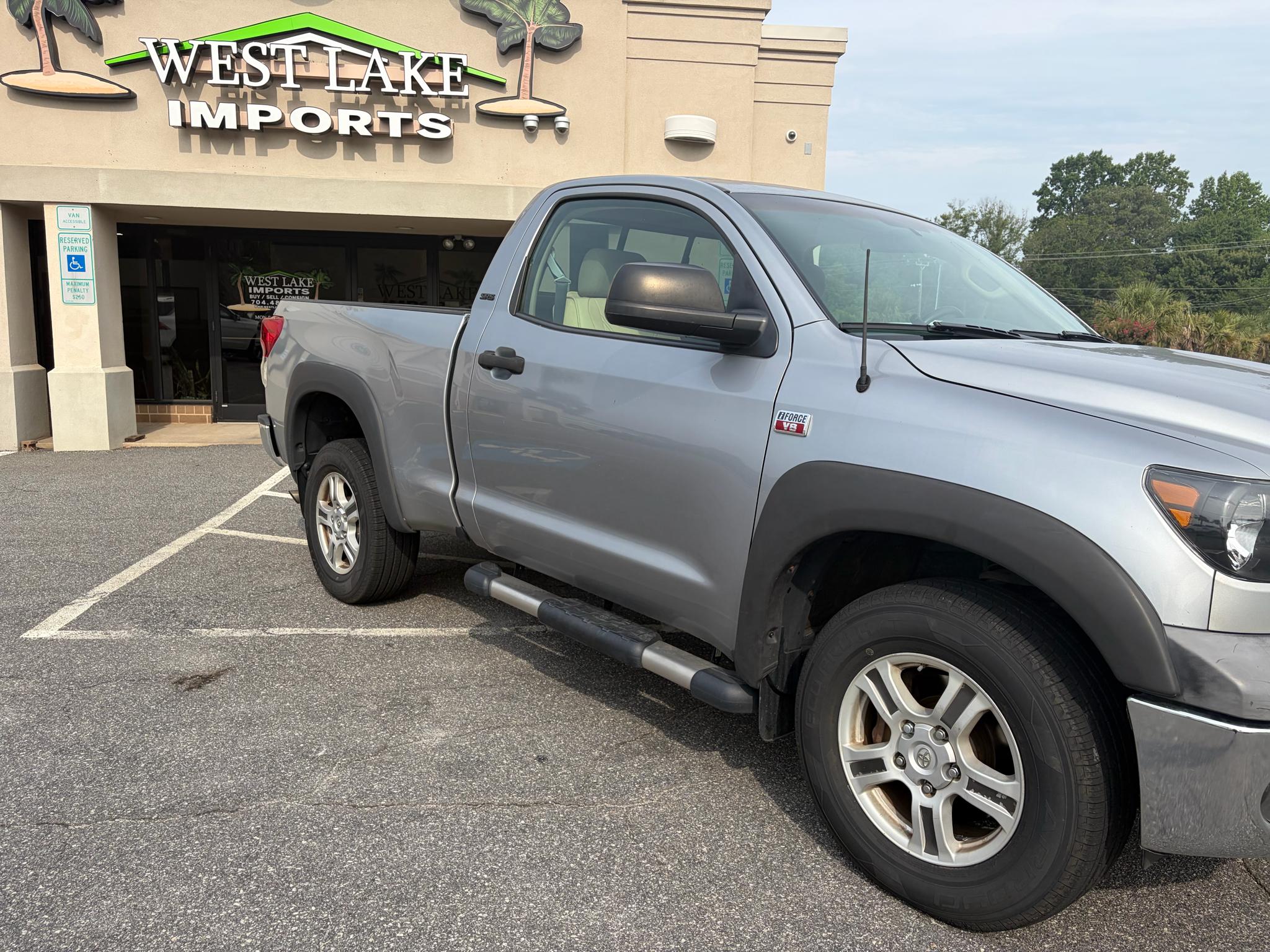 Toyota Tundra 4WD Reg 126.8" 4.7L V8 (Natl) 2007