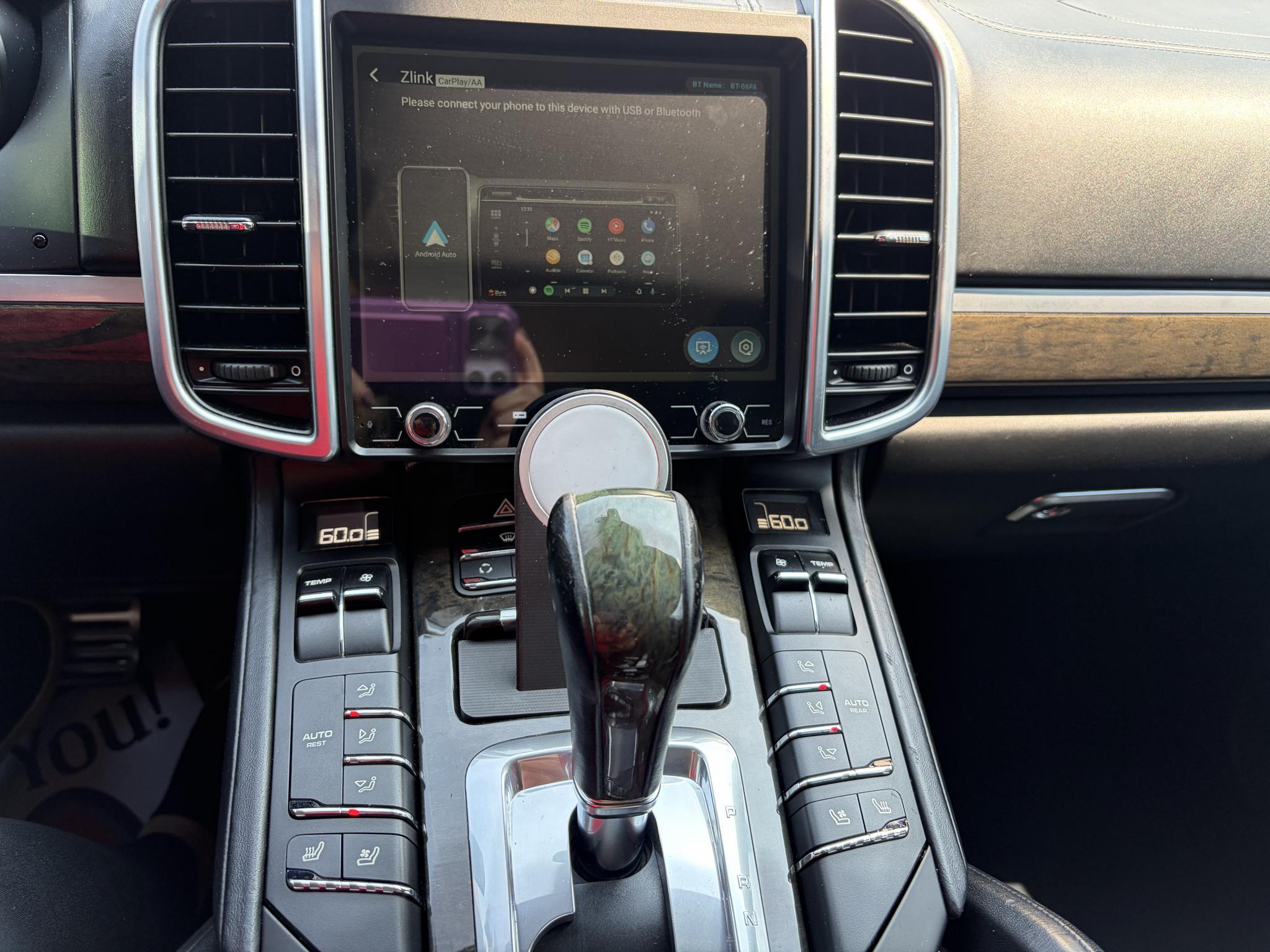 Porsche Cayenne AWD 4dr Turbo 2012