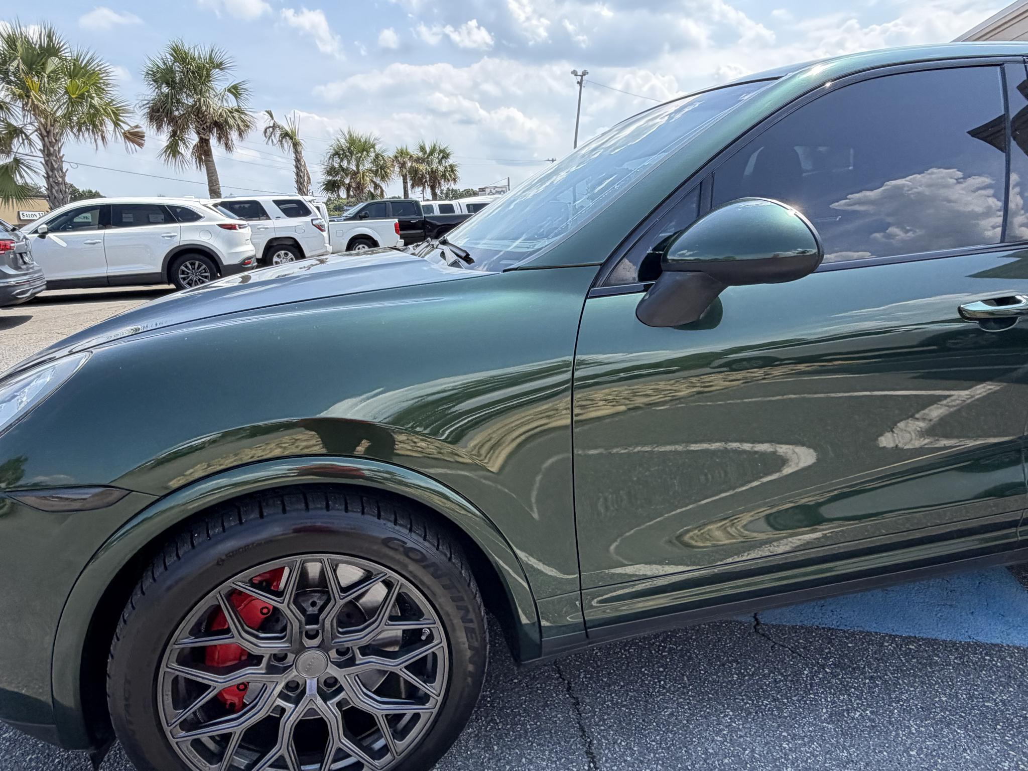 Porsche Cayenne AWD 4dr Turbo 2012