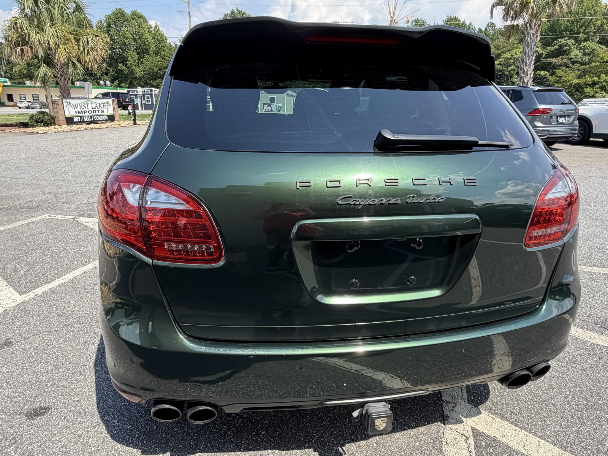Porsche Cayenne AWD 4dr Turbo 2012