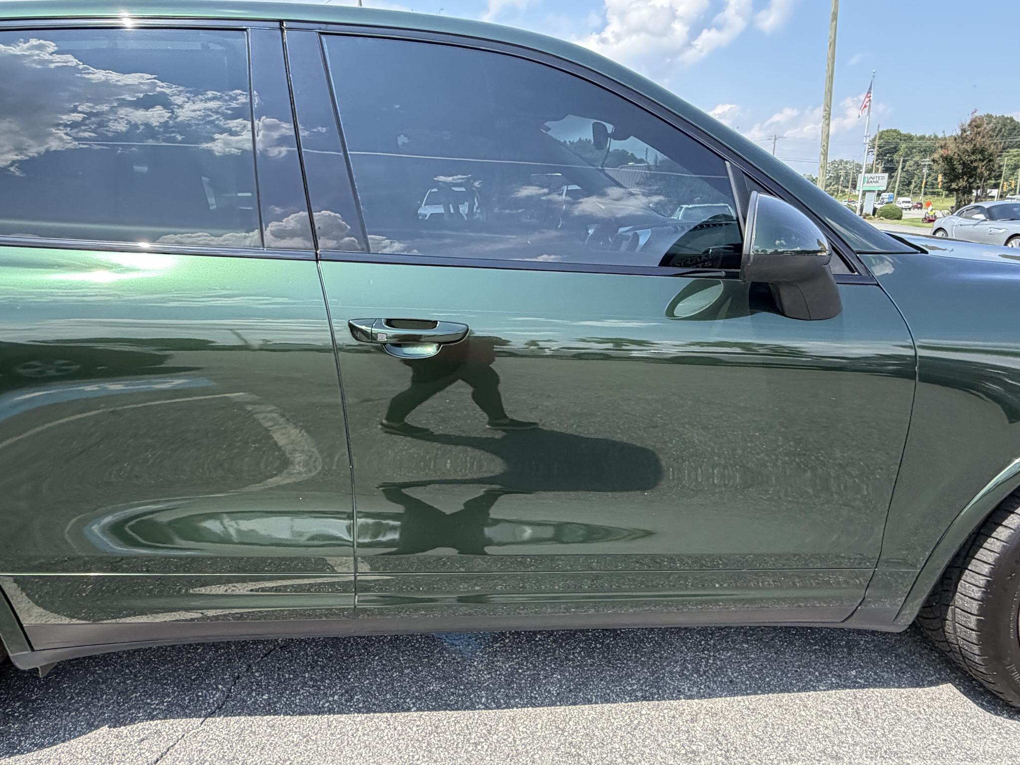 Porsche Cayenne AWD 4dr Turbo 2012