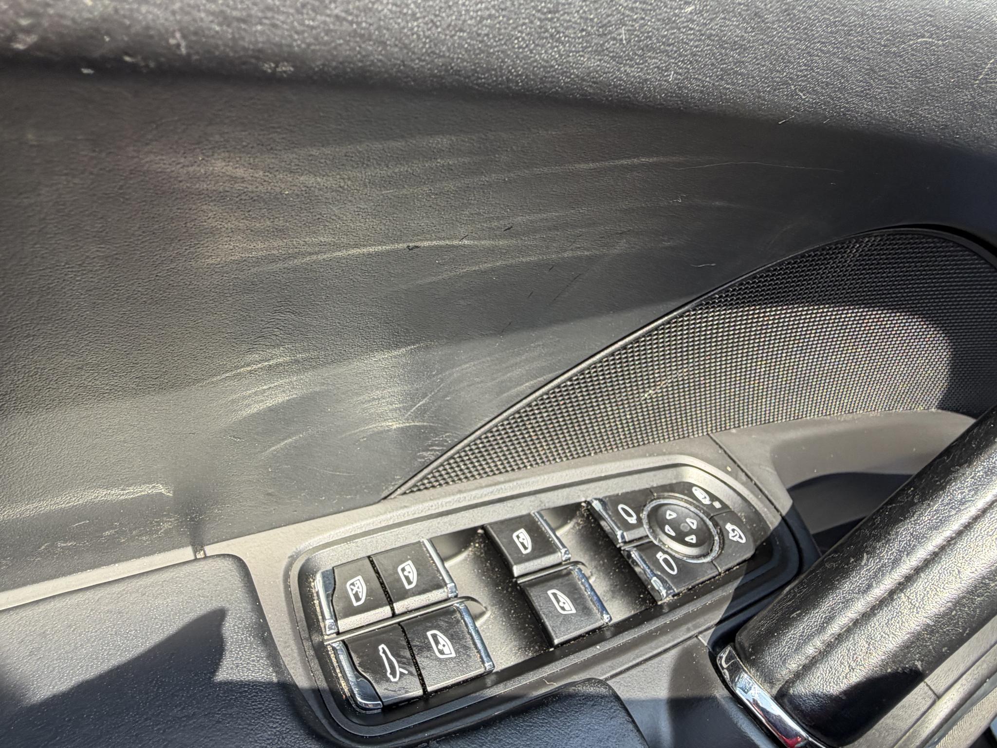 Porsche Cayenne AWD 4dr Turbo 2012
