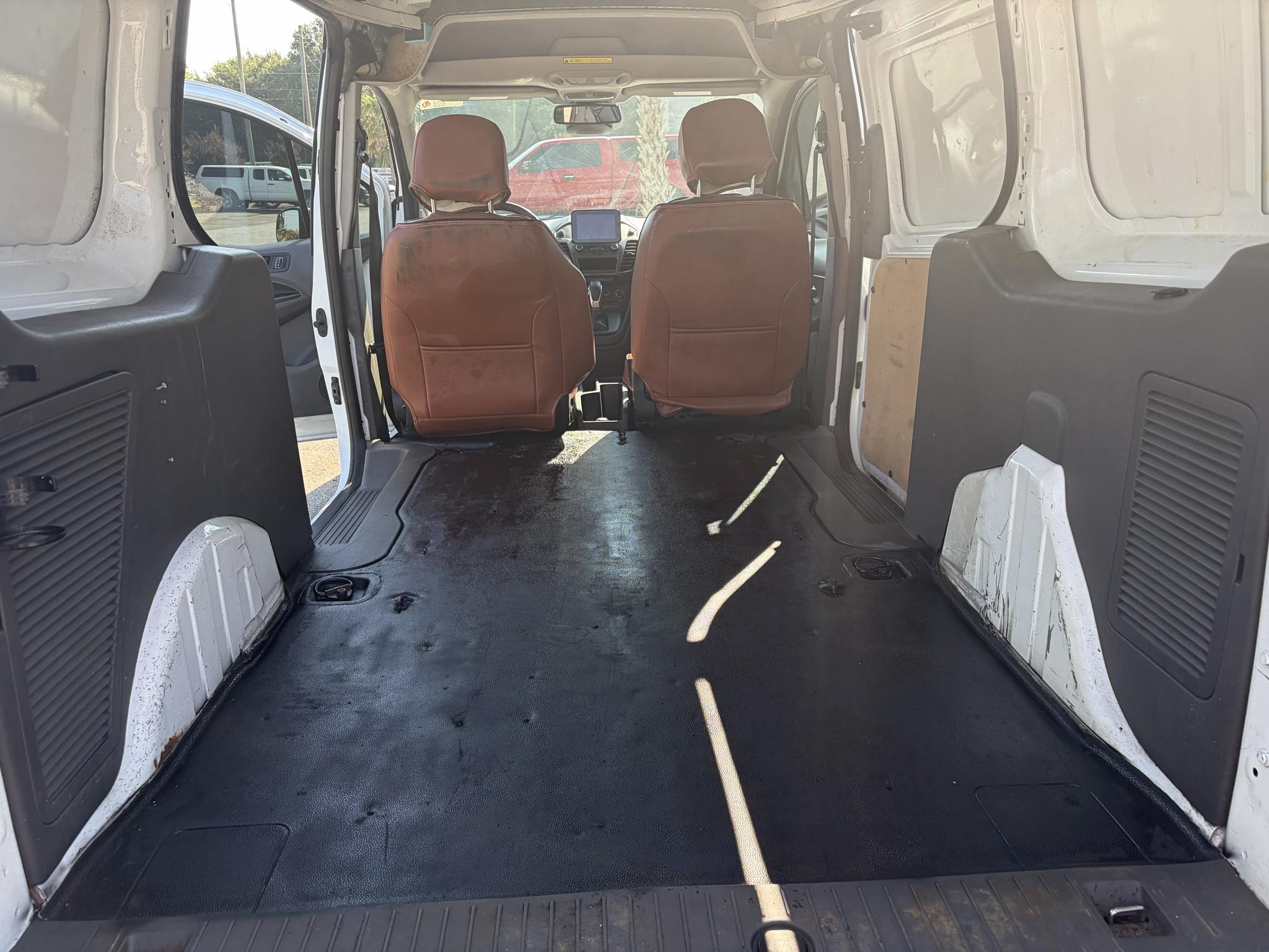 Ford Transit Connect Van XL LWB w/Rear Symmetrical Doors 2020