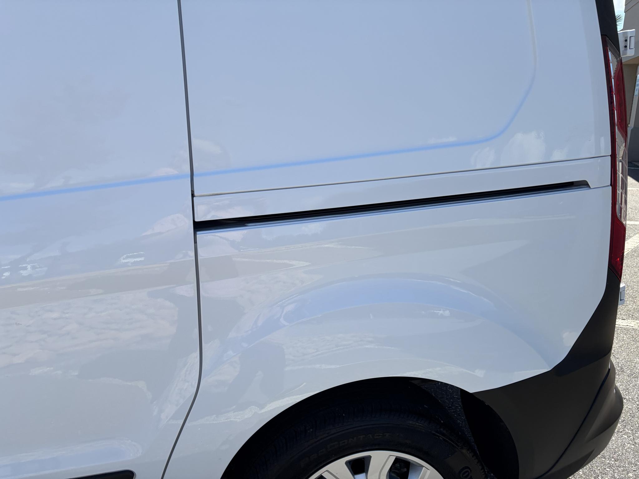 Ford Transit Connect Van XL LWB w/Rear Symmetrical Doors 2023