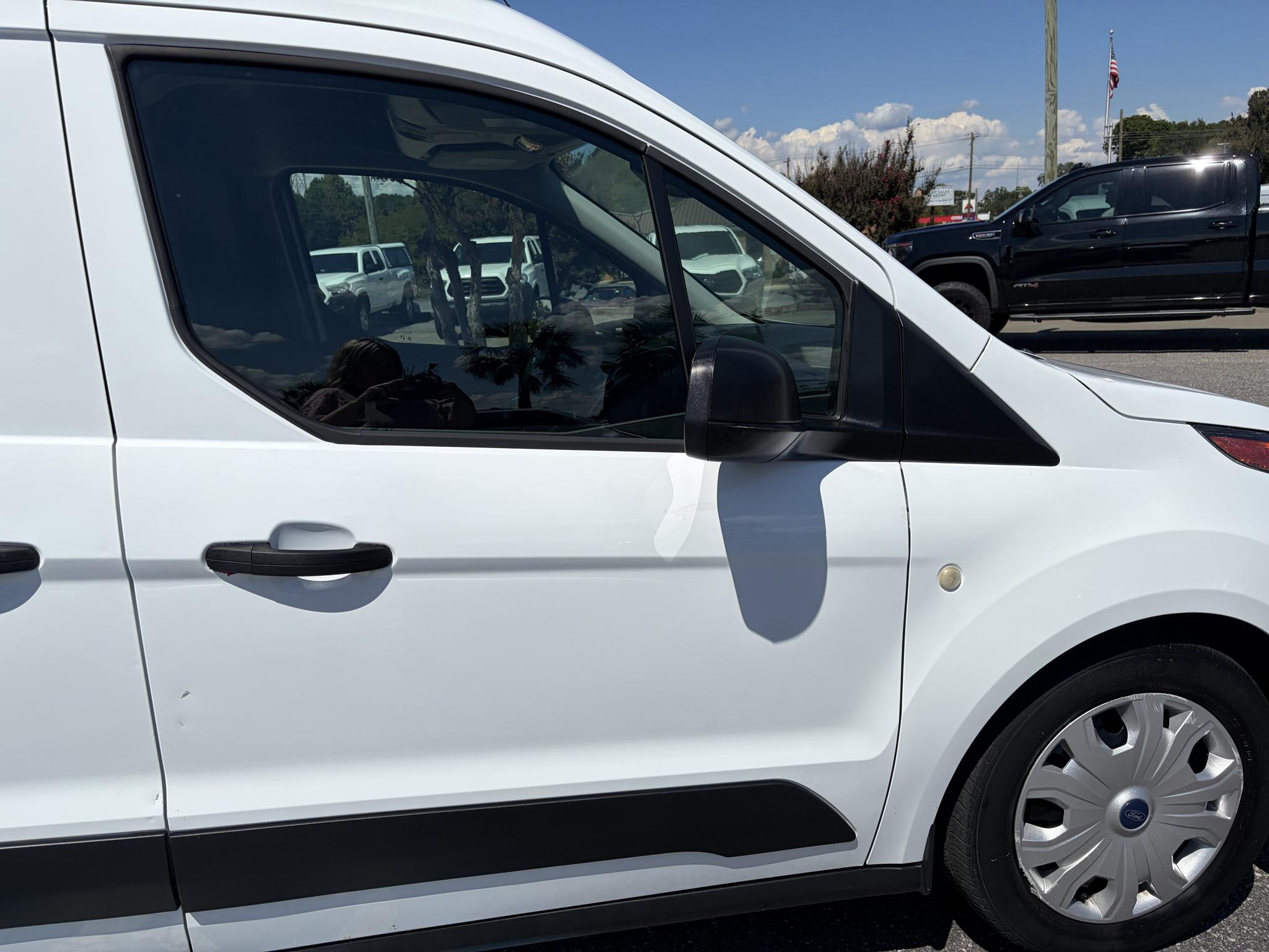 Ford Transit Connect Van XL LWB w/Rear Symmetrical Doors 2023