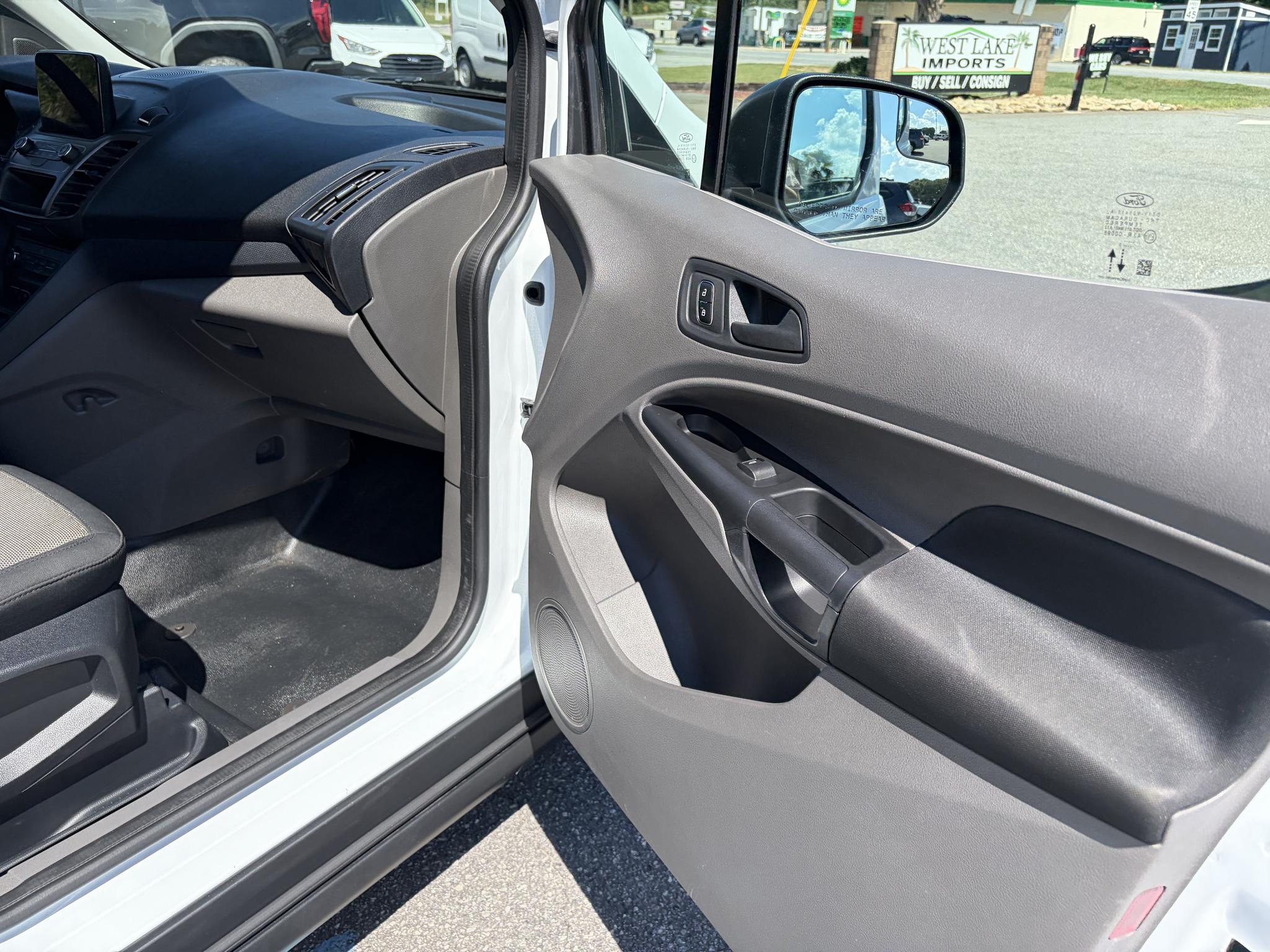 Ford Transit Connect Van XL LWB w/Rear Symmetrical Doors 2023