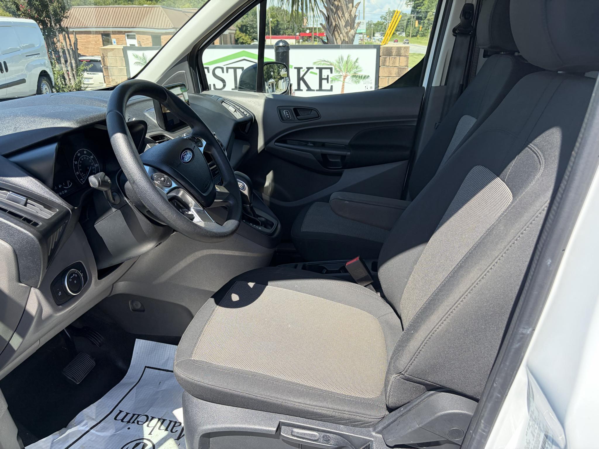 Ford Transit Connect Van XL LWB w/Rear Symmetrical Doors 2023