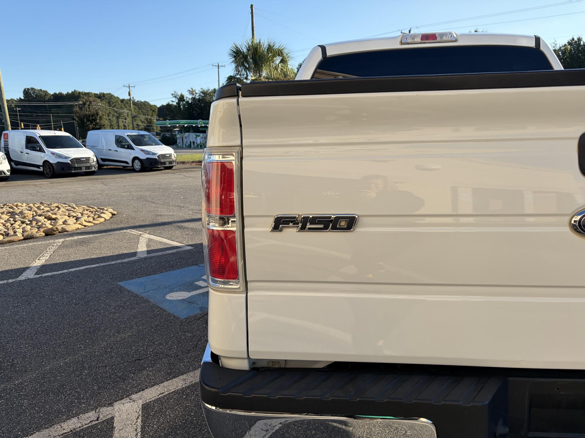 Ford F-150 4WD SuperCrew 145" Platinum 2014