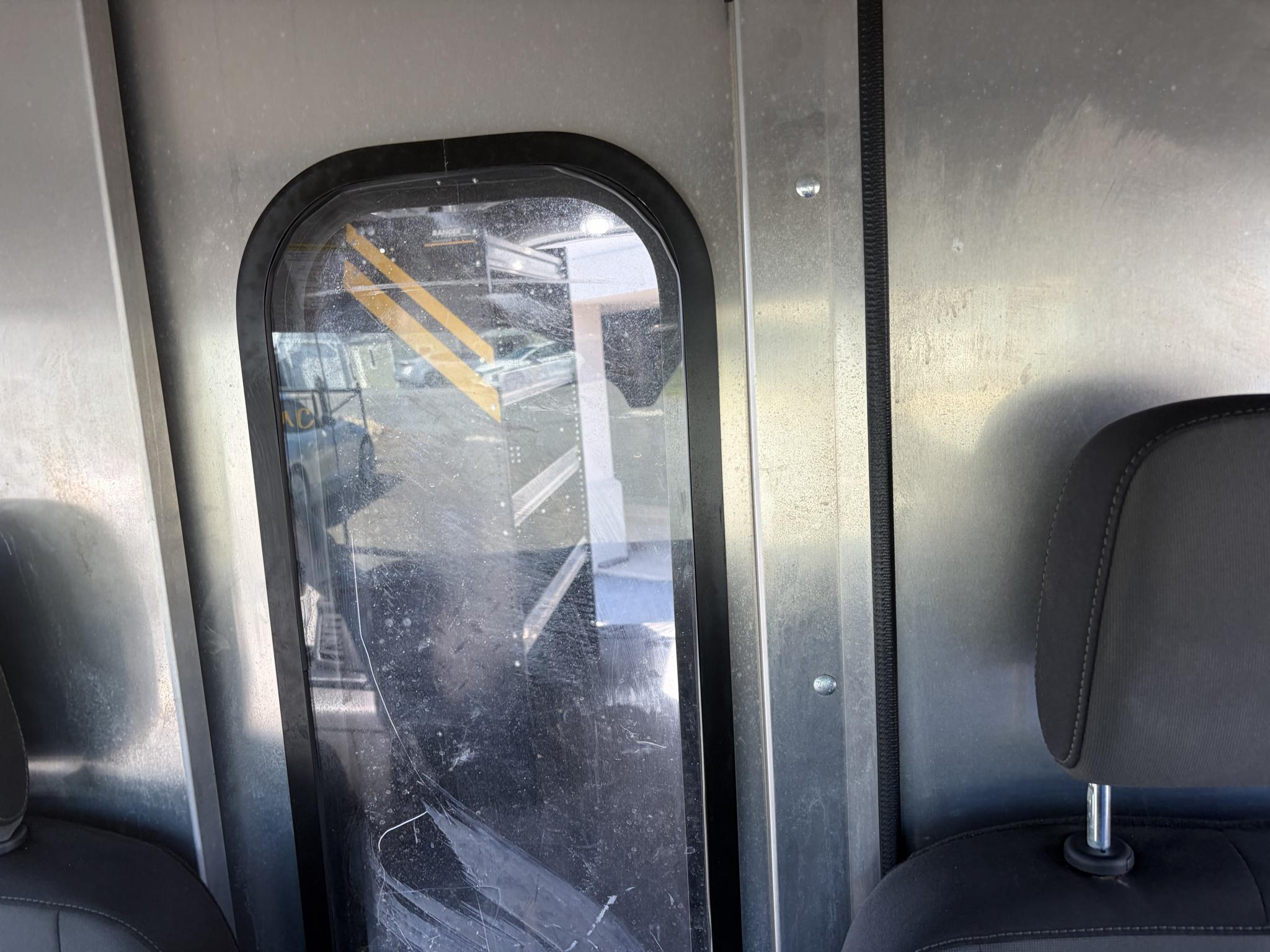 Ford Transit Cargo Van T-250 130" Med Rf 9070 GVWR AWD 2022