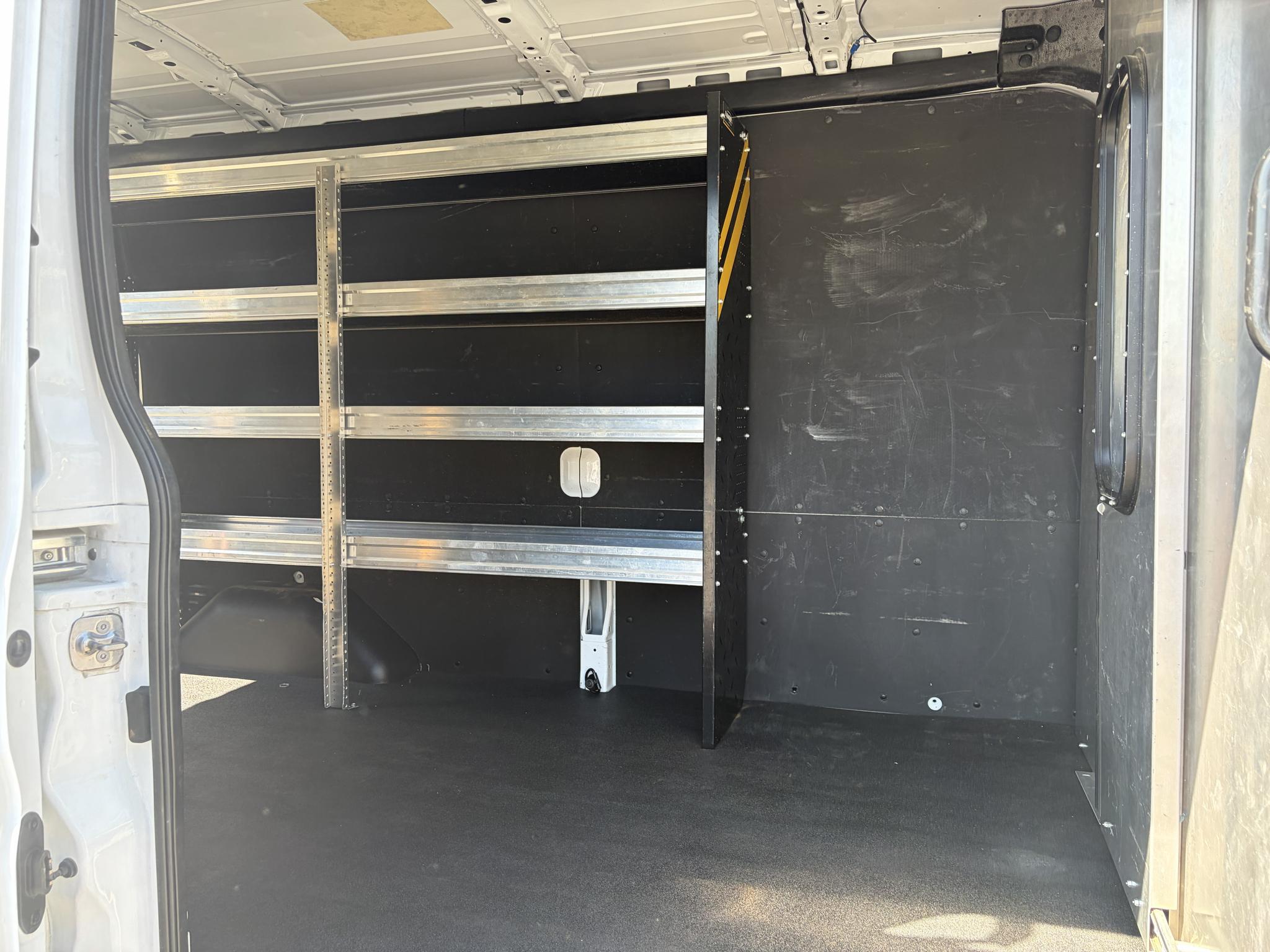Ford Transit Cargo Van T-250 130" Med Rf 9070 GVWR AWD 2022