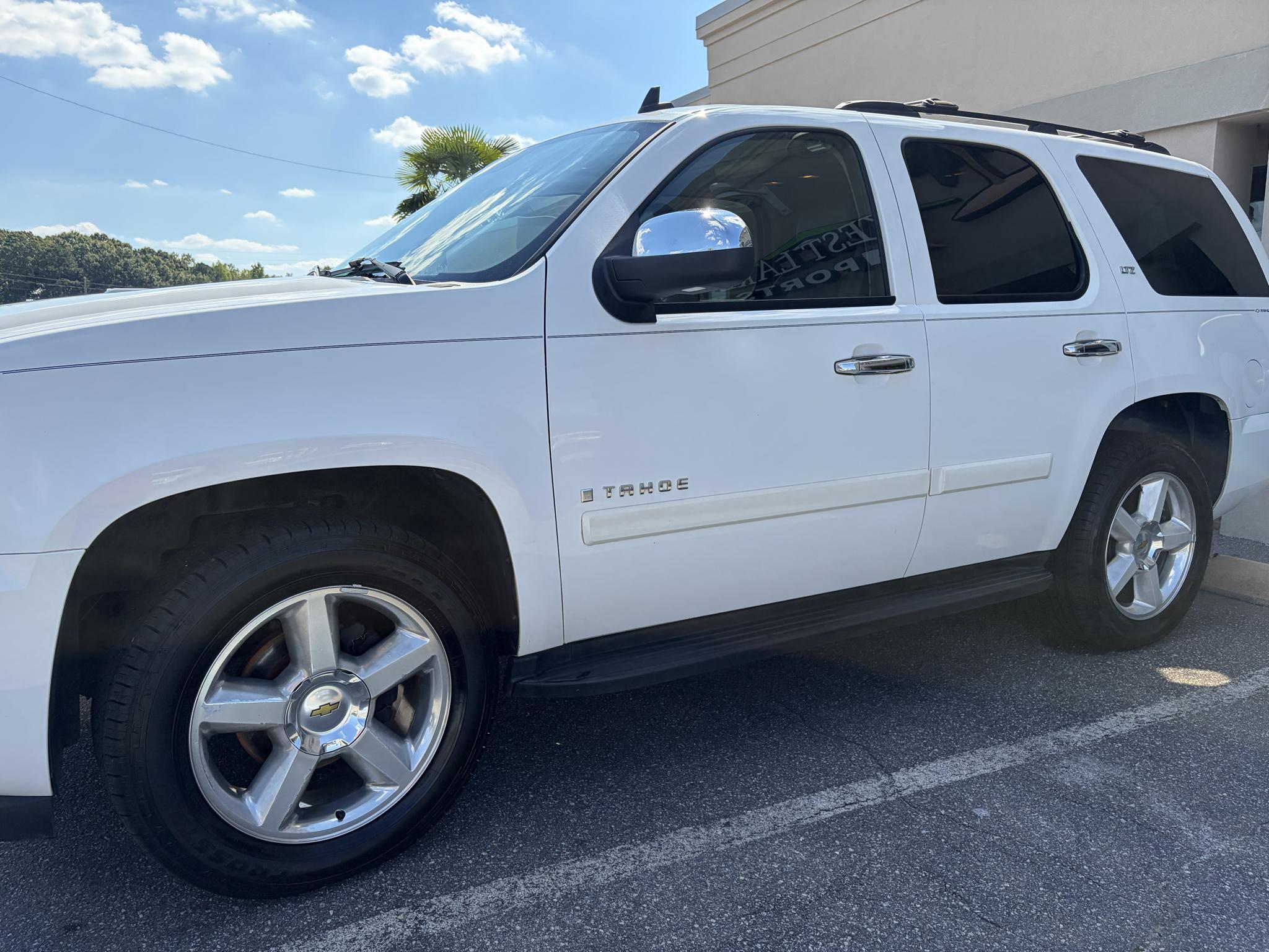 Chevrolet Tahoe 4WD 4dr 1500 LTZ 2008
