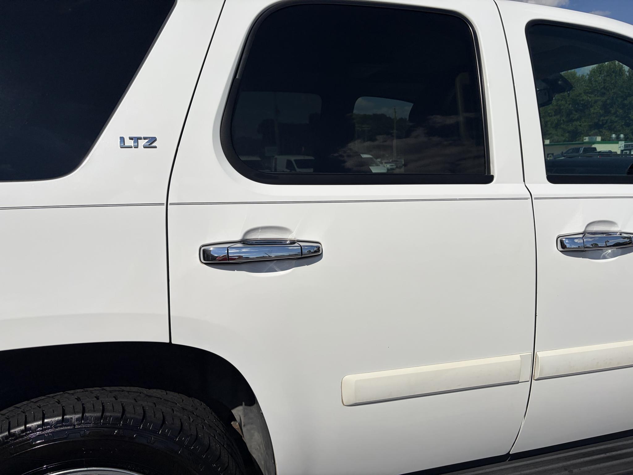 Chevrolet Tahoe 4WD 4dr 1500 LTZ 2008