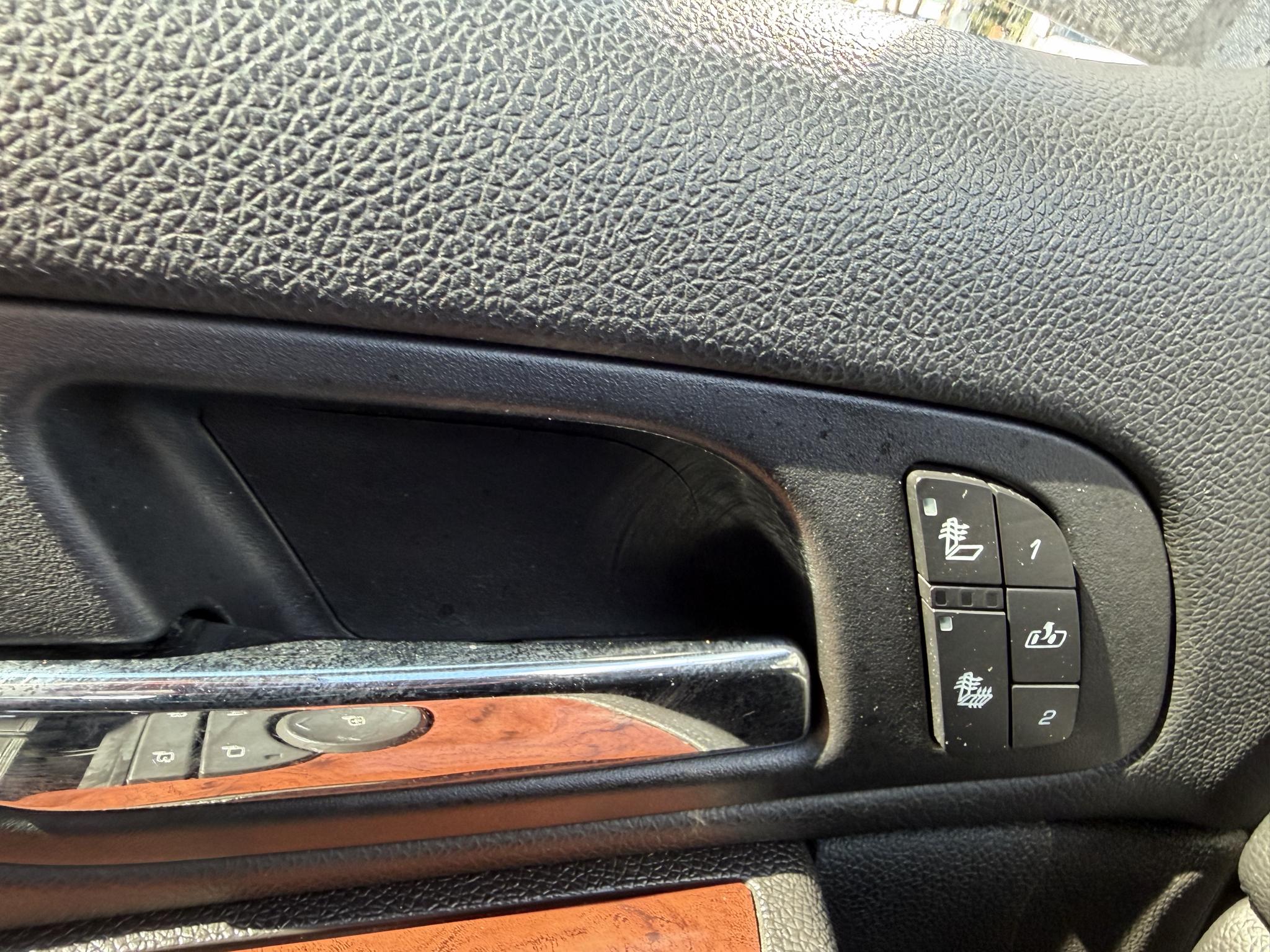 Chevrolet Tahoe 4WD 4dr 1500 LTZ 2008