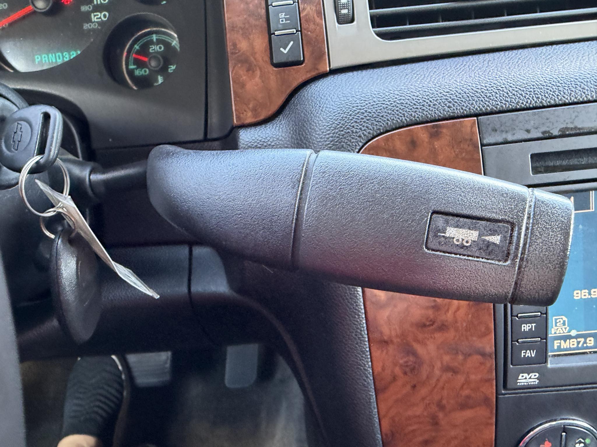 Chevrolet Tahoe 4WD 4dr 1500 LTZ 2008