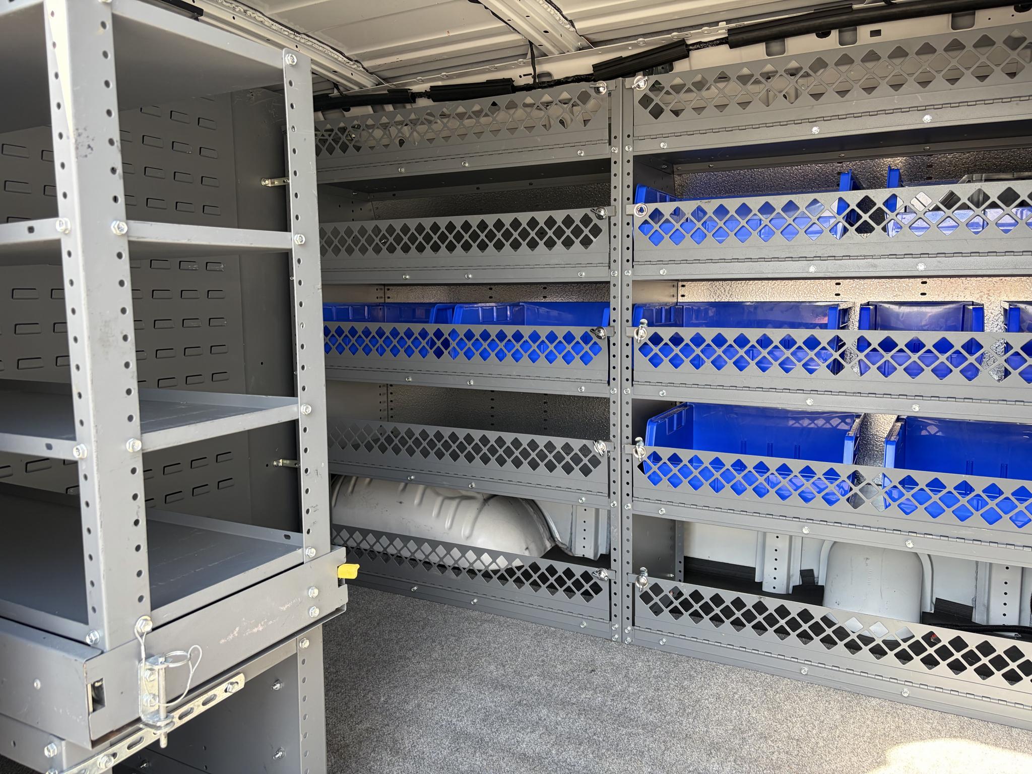GMC Savana Cargo Van RWD 2500 135" 2022