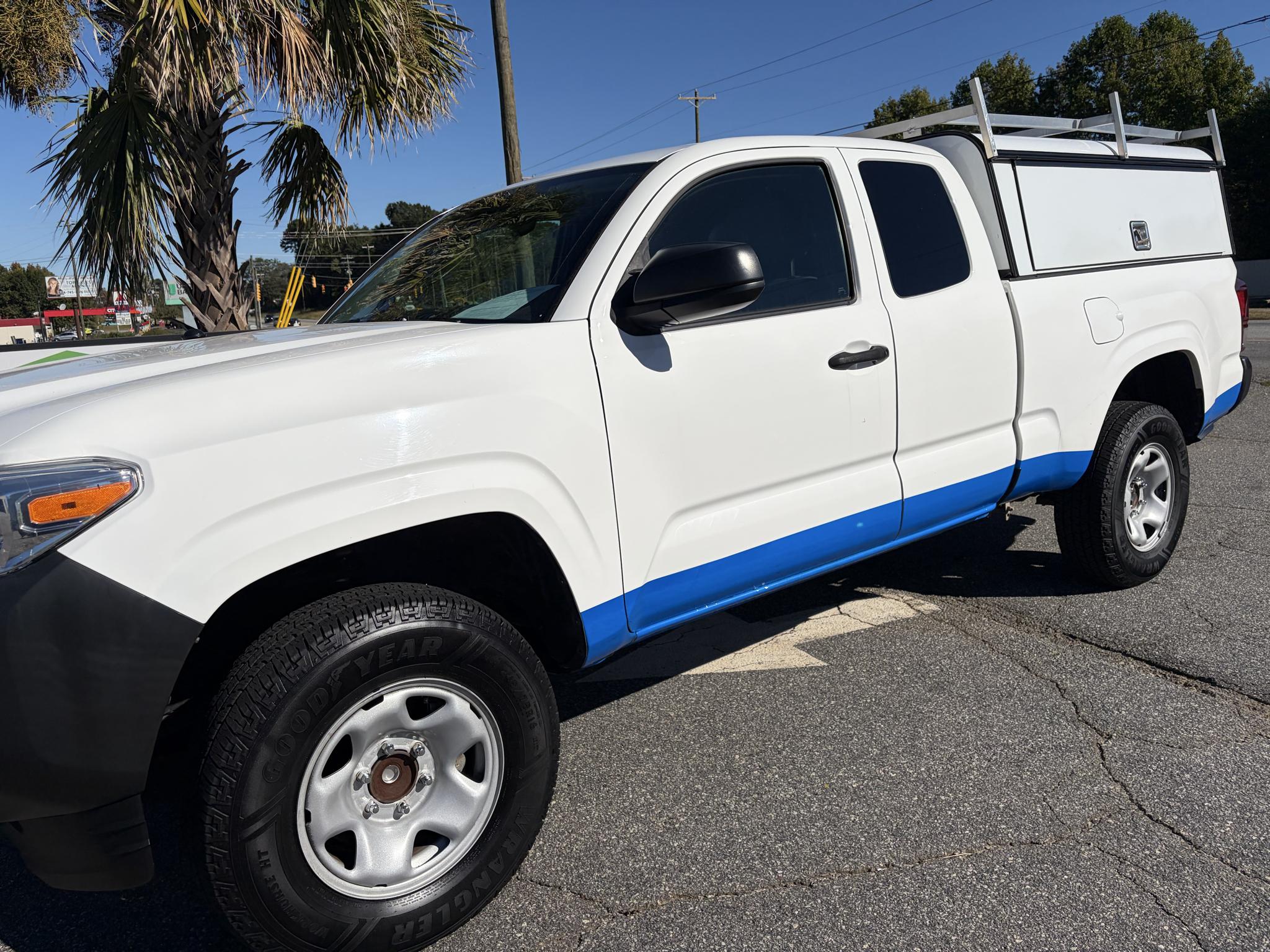 Toyota Tacoma 2WD SR5 Access Cab 6' Bed I4 AT (Natl) 2022