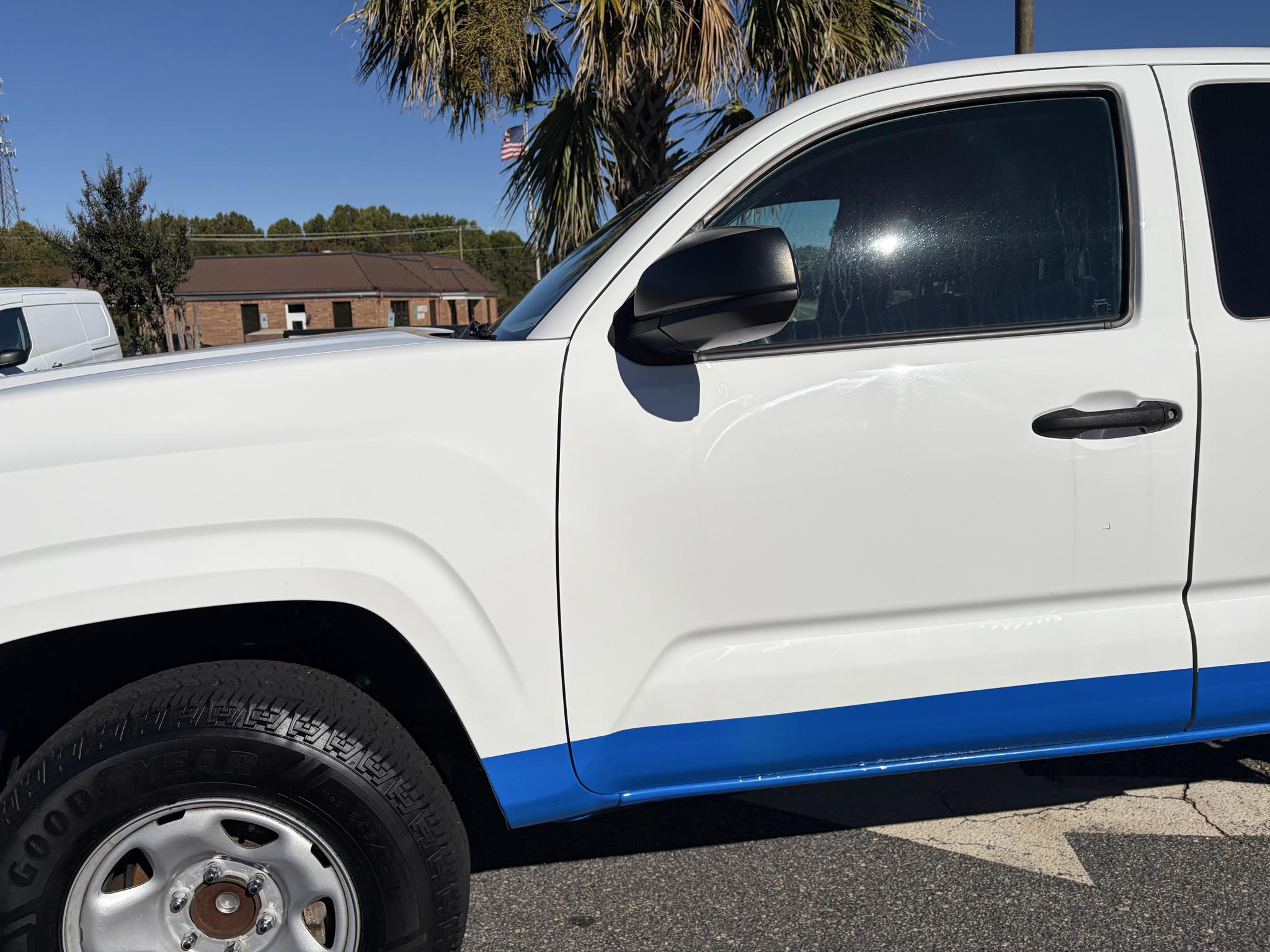 Toyota Tacoma 2WD SR5 Access Cab 6' Bed I4 AT (Natl) 2022