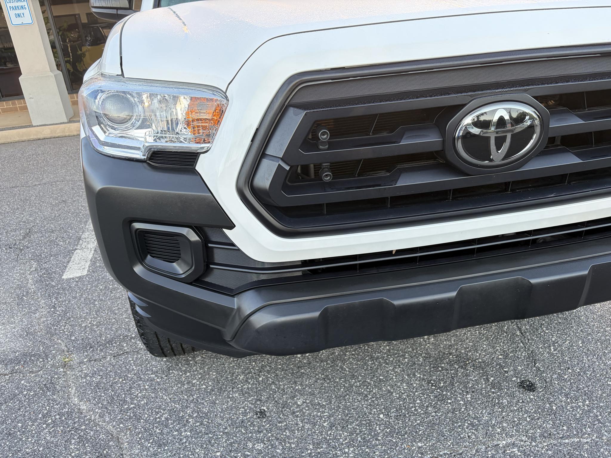 Toyota Tacoma 2WD SR5 Access Cab 6' Bed I4 AT (Natl) 2022