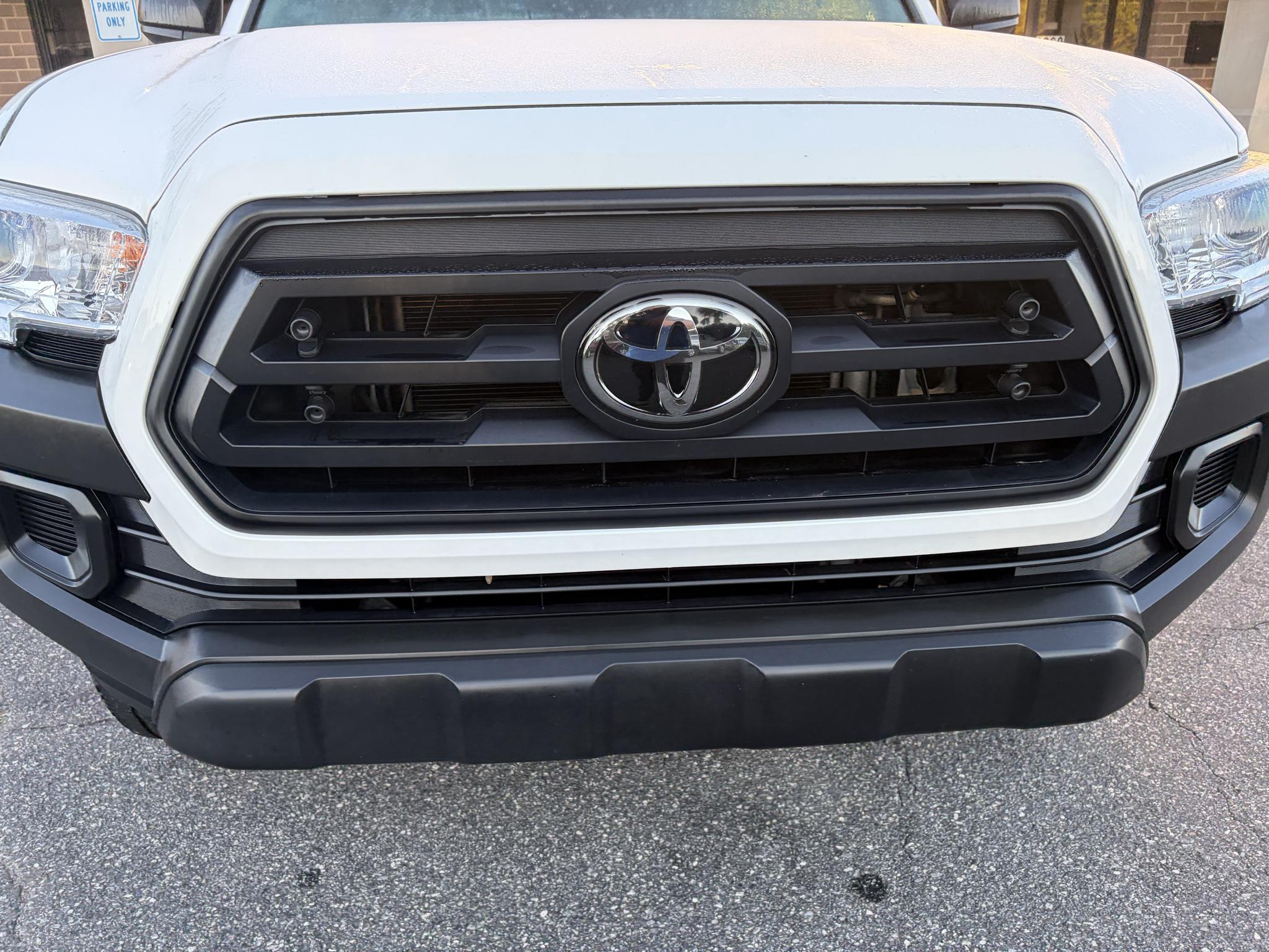Toyota Tacoma 2WD SR5 Access Cab 6' Bed I4 AT (Natl) 2022