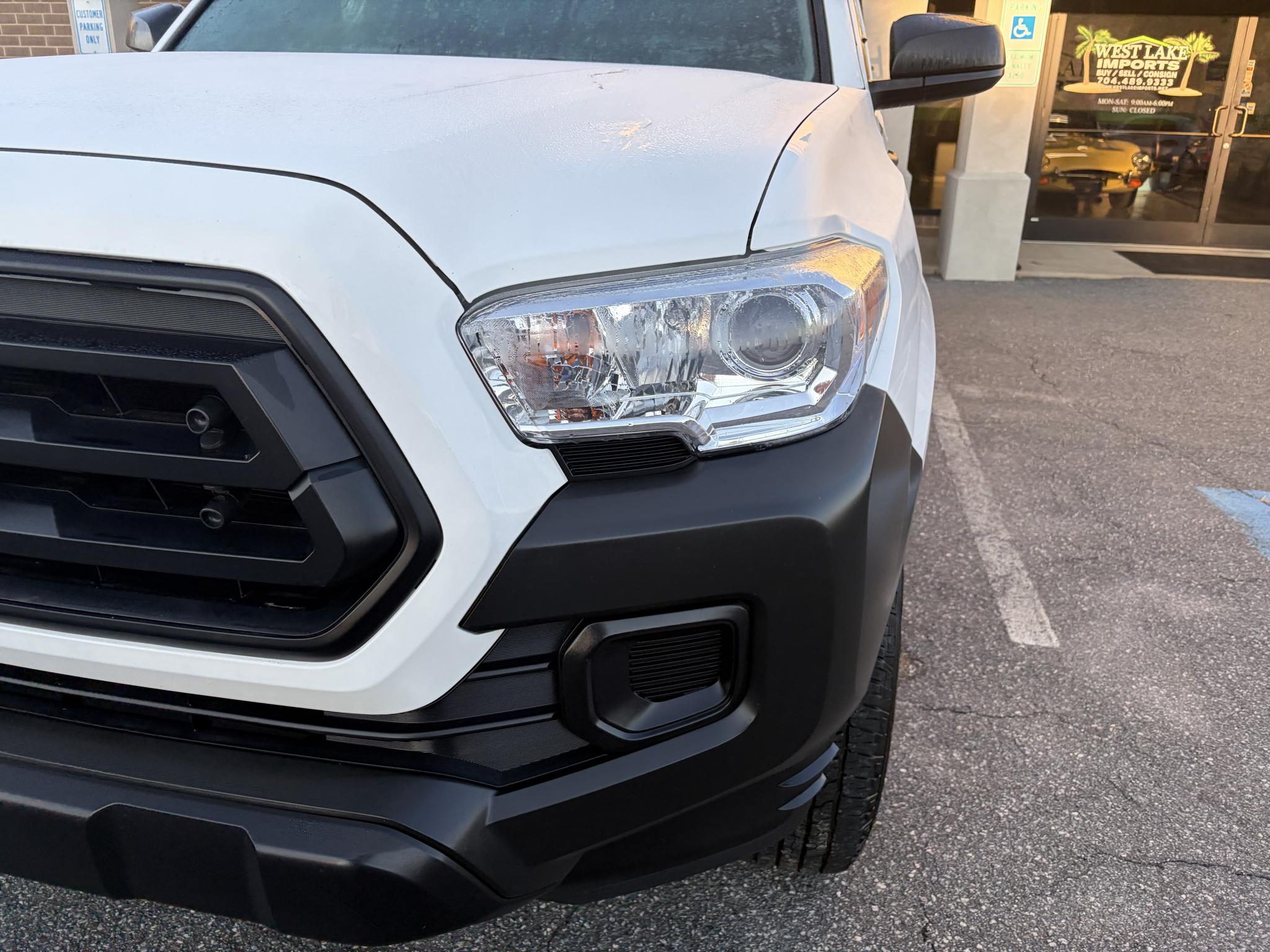 Toyota Tacoma 2WD SR5 Access Cab 6' Bed I4 AT (Natl) 2022