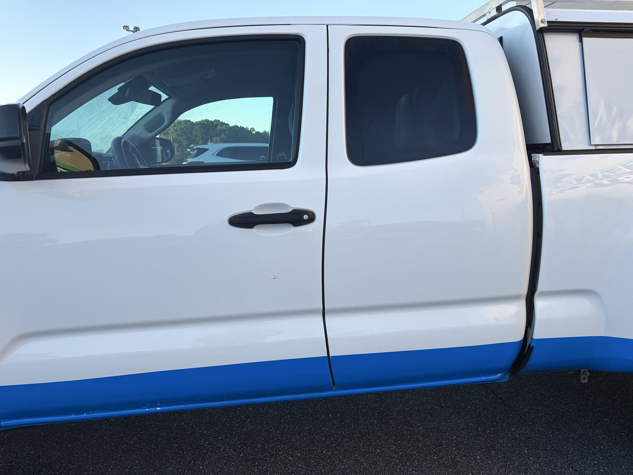 Toyota Tacoma 2WD SR5 Access Cab 6' Bed I4 AT (Natl) 2022