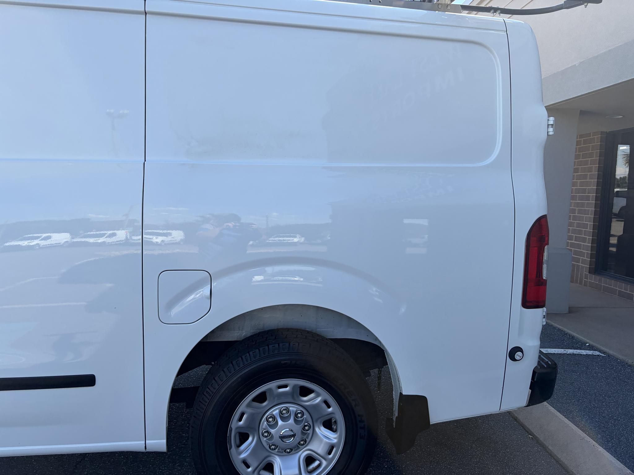 Nissan NV Cargo NV2500 HD Standard Roof V8 SV 2020