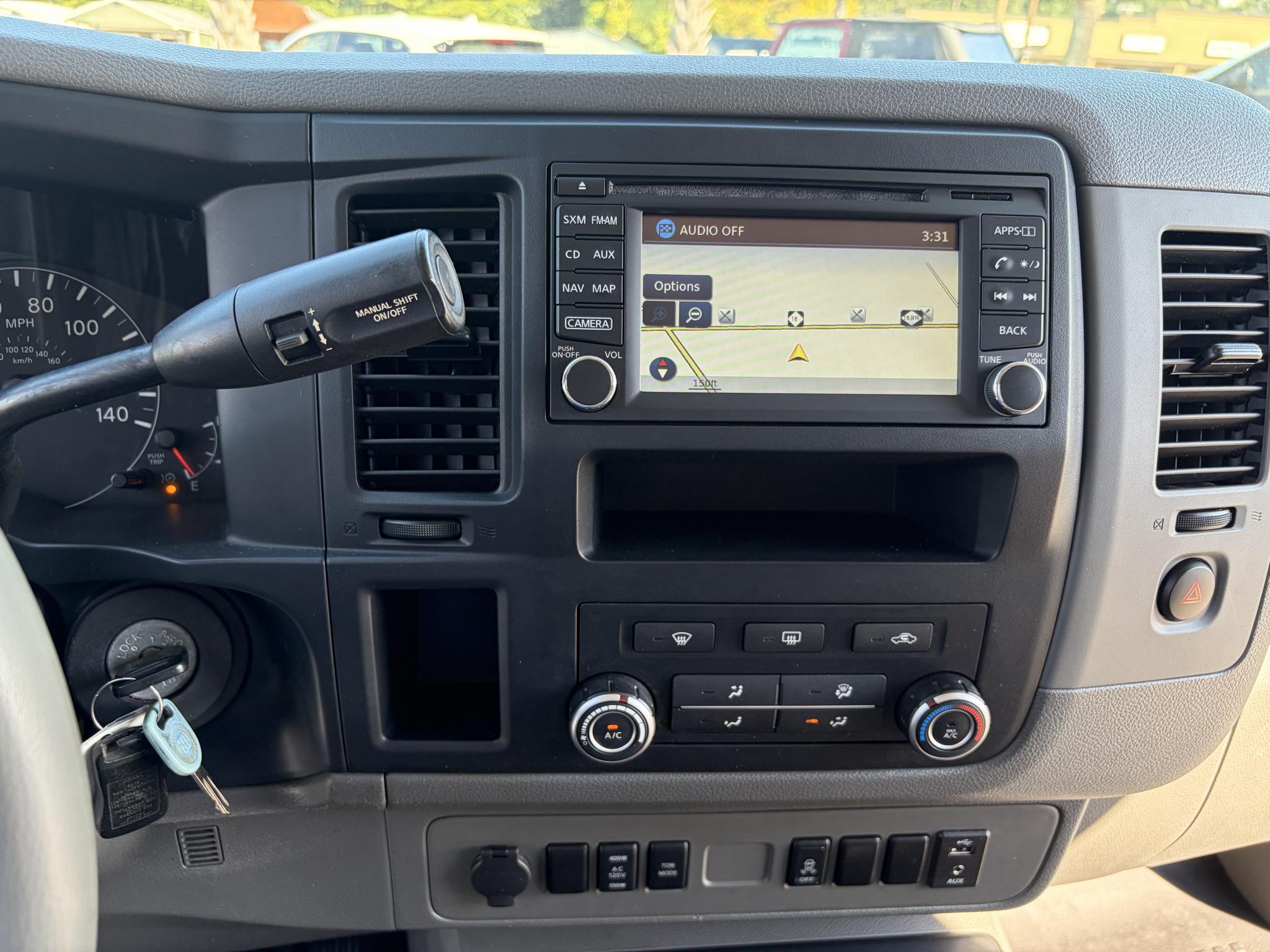 Nissan NV Cargo NV2500 HD Standard Roof V8 SV 2020