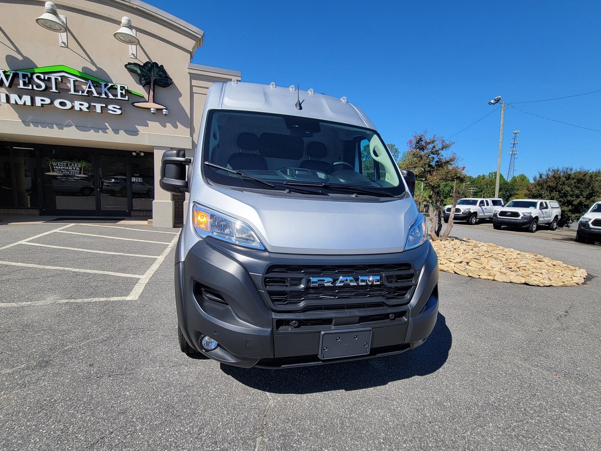 RAM ProMaster Cargo Van Tradesman 1500 High Roof 136" WB w/Pass Seat 2026