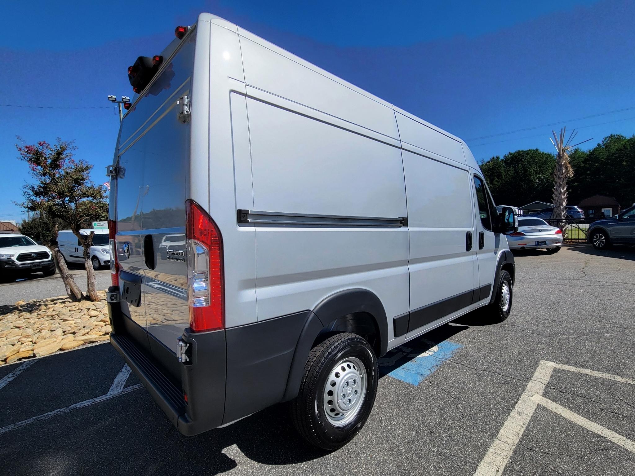 RAM ProMaster Cargo Van Tradesman 1500 High Roof 136" WB w/Pass Seat 2026