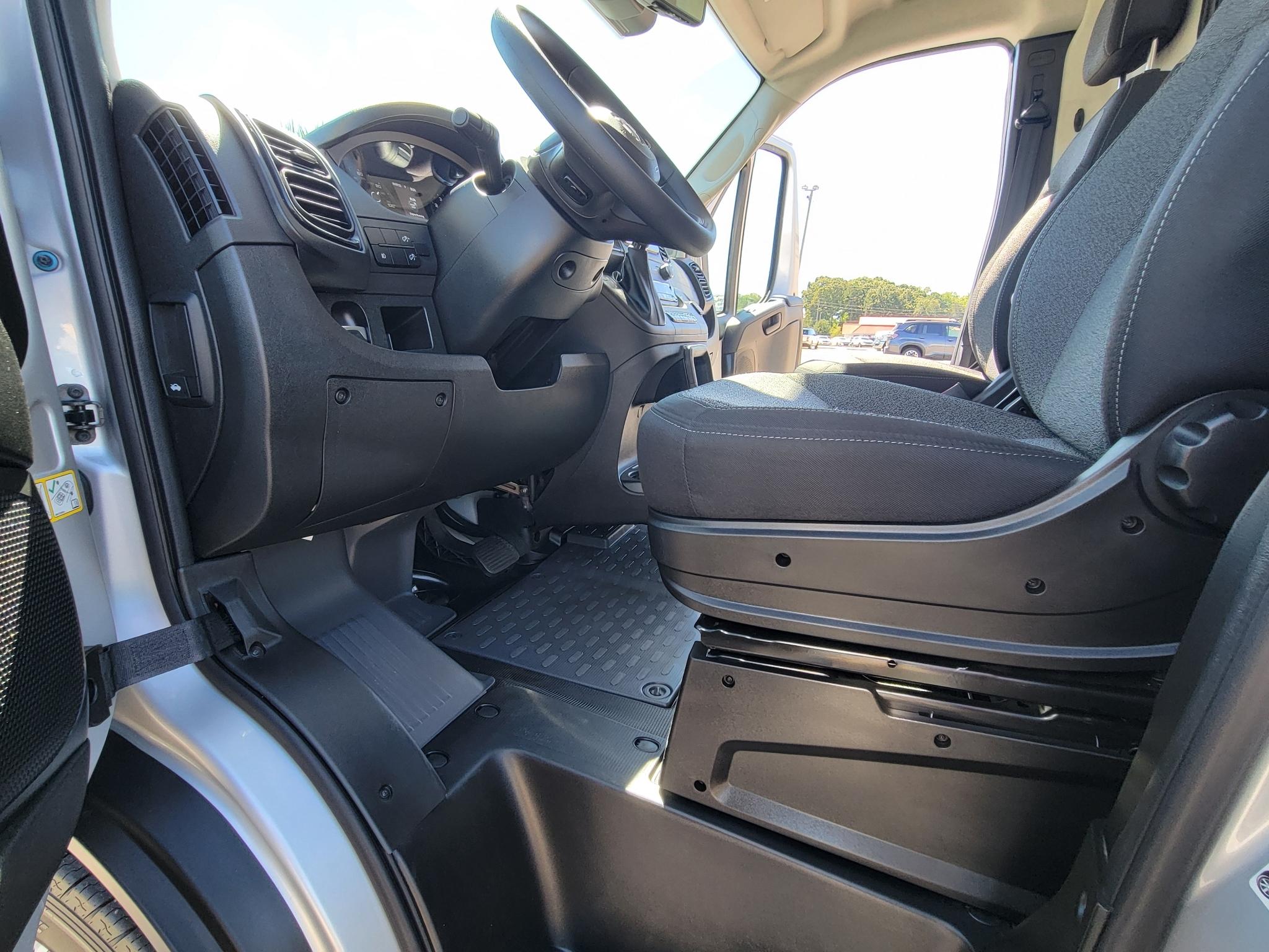 RAM ProMaster Cargo Van Tradesman 1500 High Roof 136" WB w/Pass Seat 2026