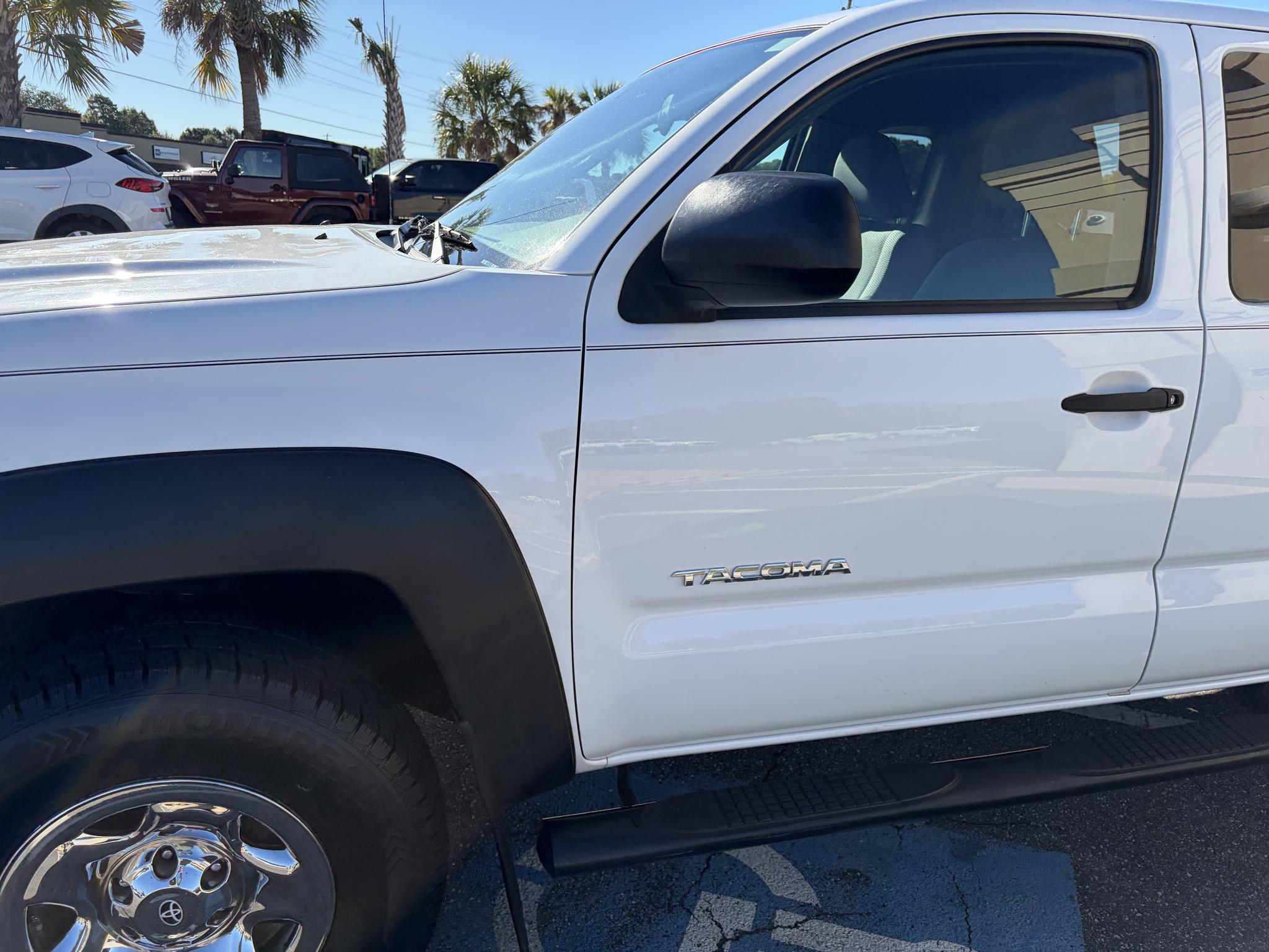 Toyota Tacoma 2WD Access Cab I4 AT PreRunner (Natl) 2014