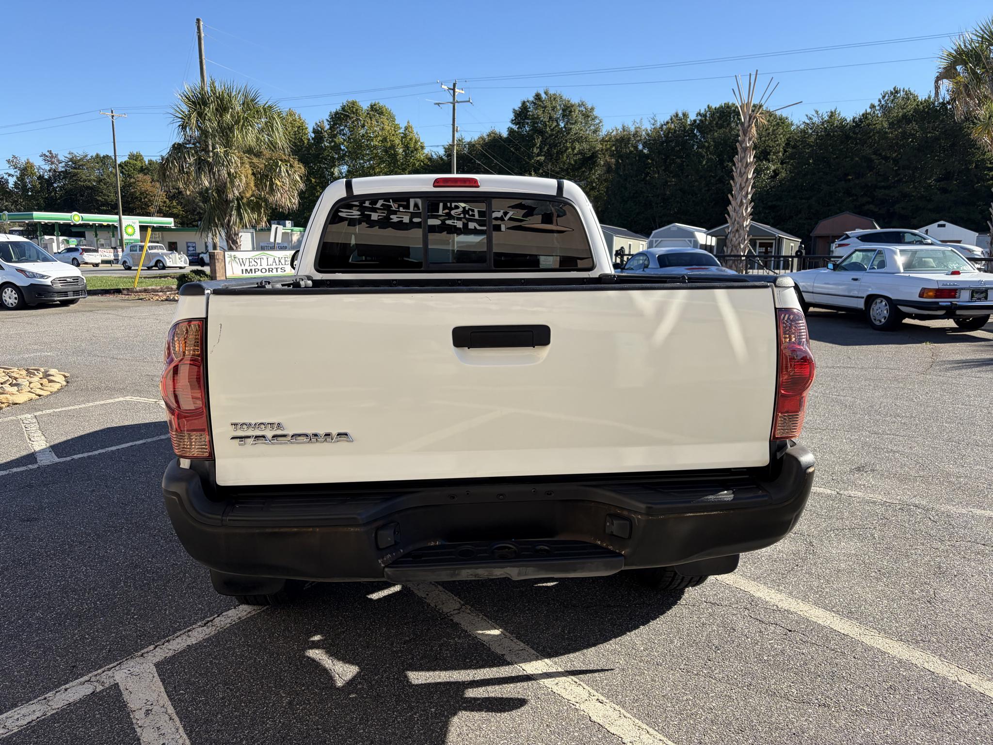 Toyota Tacoma 2WD Access Cab I4 AT PreRunner (Natl) 2014