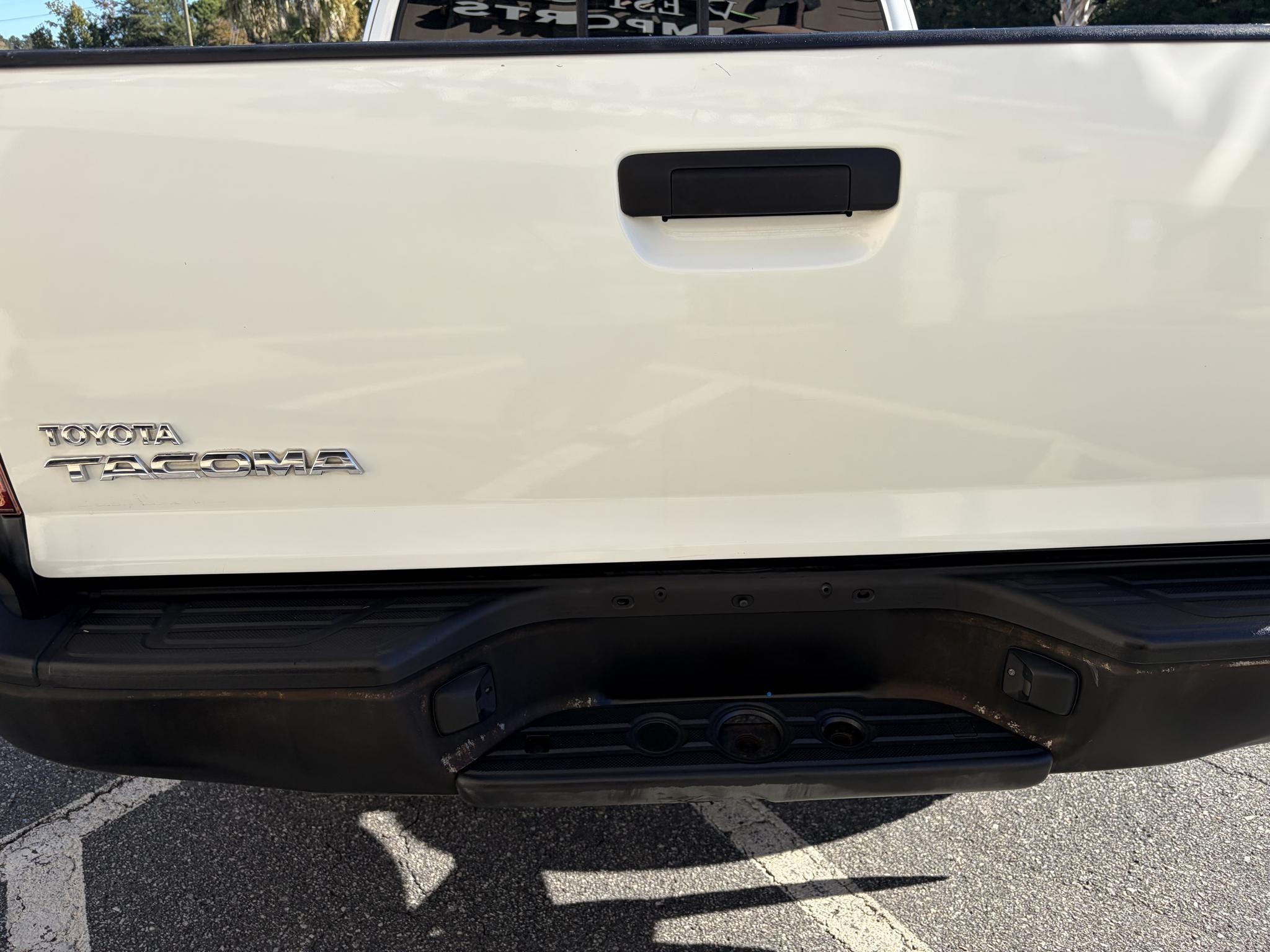 Toyota Tacoma 2WD Access Cab I4 AT PreRunner (Natl) 2014