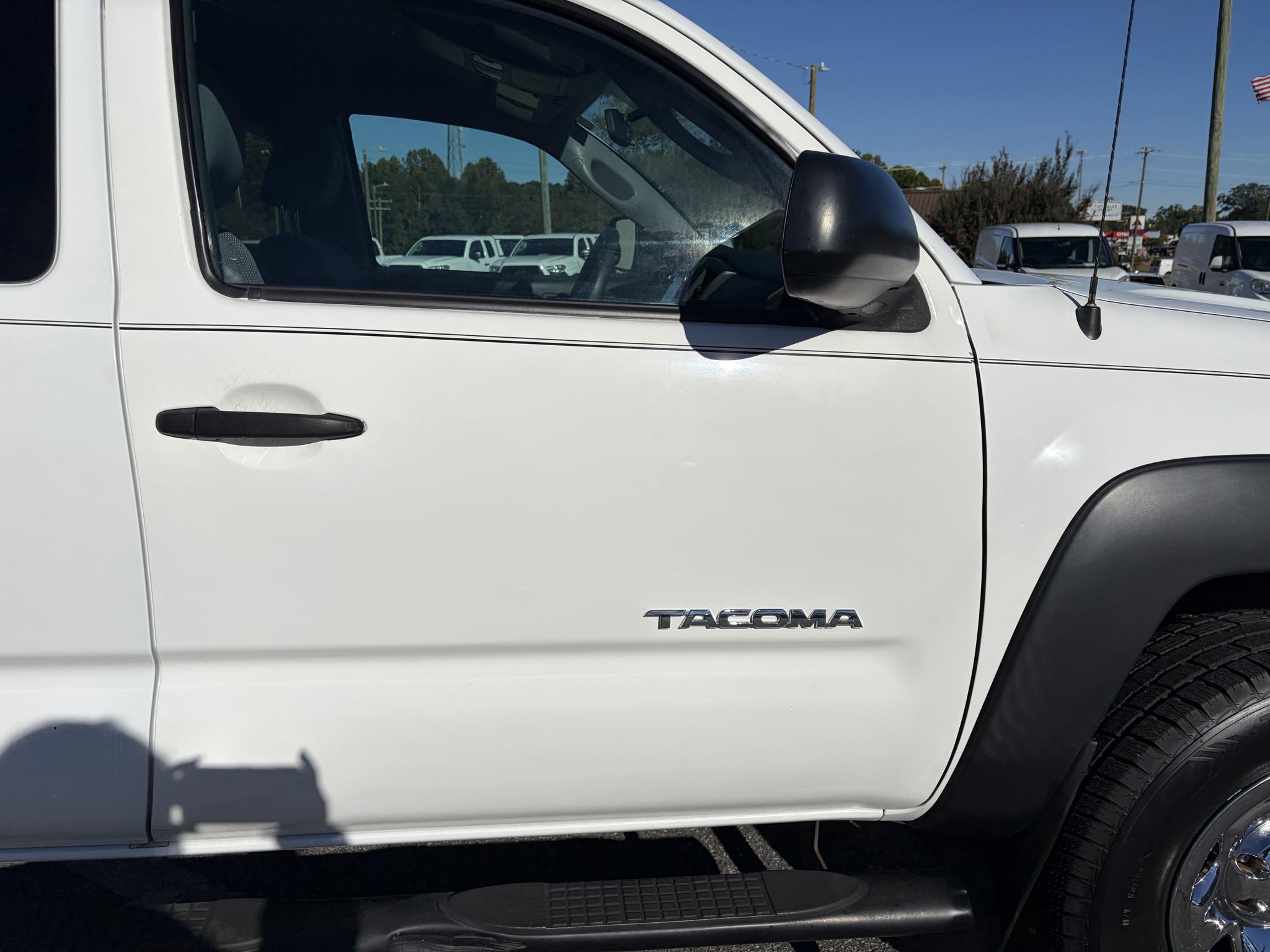 Toyota Tacoma 2WD Access Cab I4 AT PreRunner (Natl) 2014