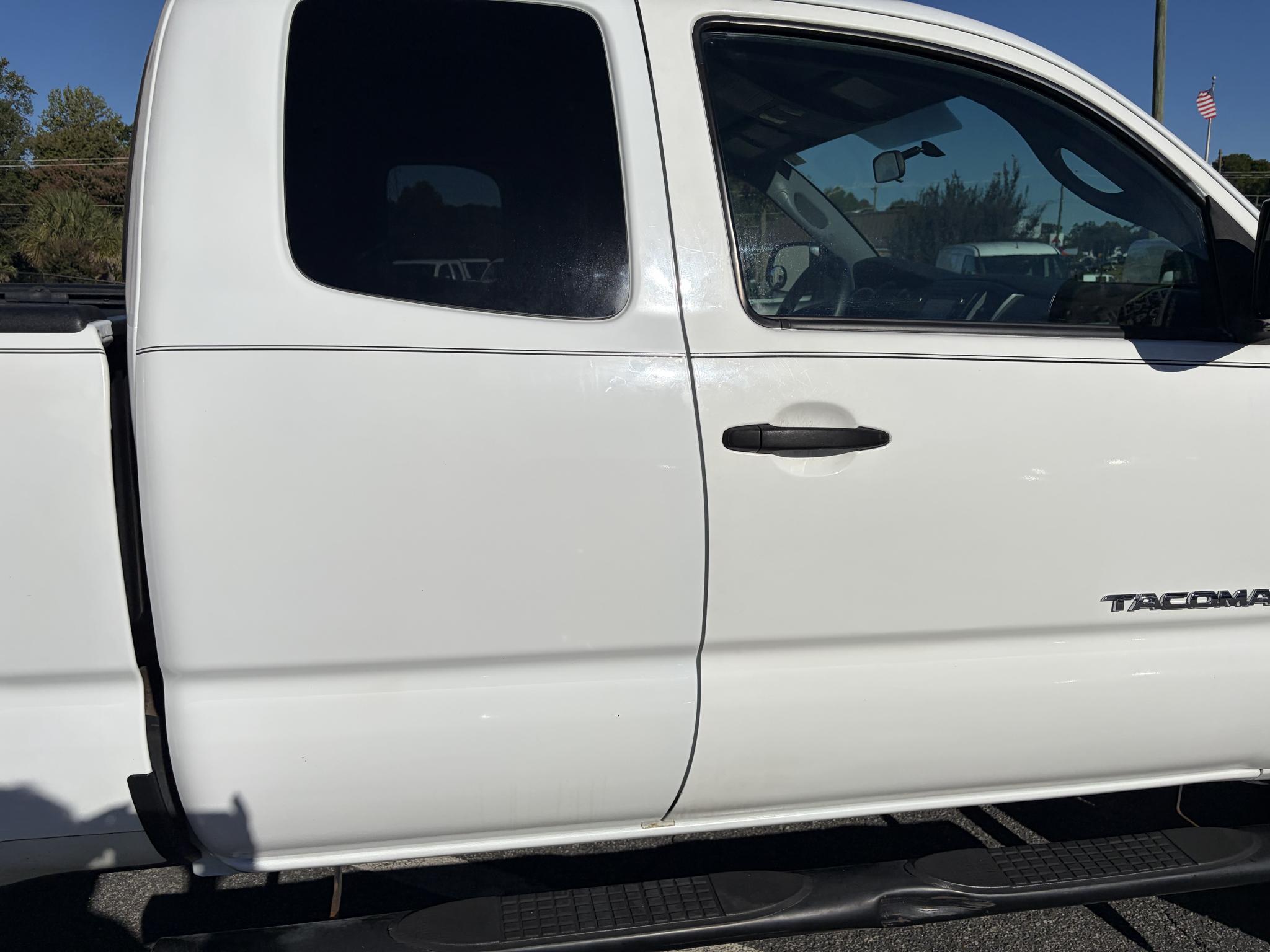 Toyota Tacoma 2WD Access Cab I4 AT PreRunner (Natl) 2014