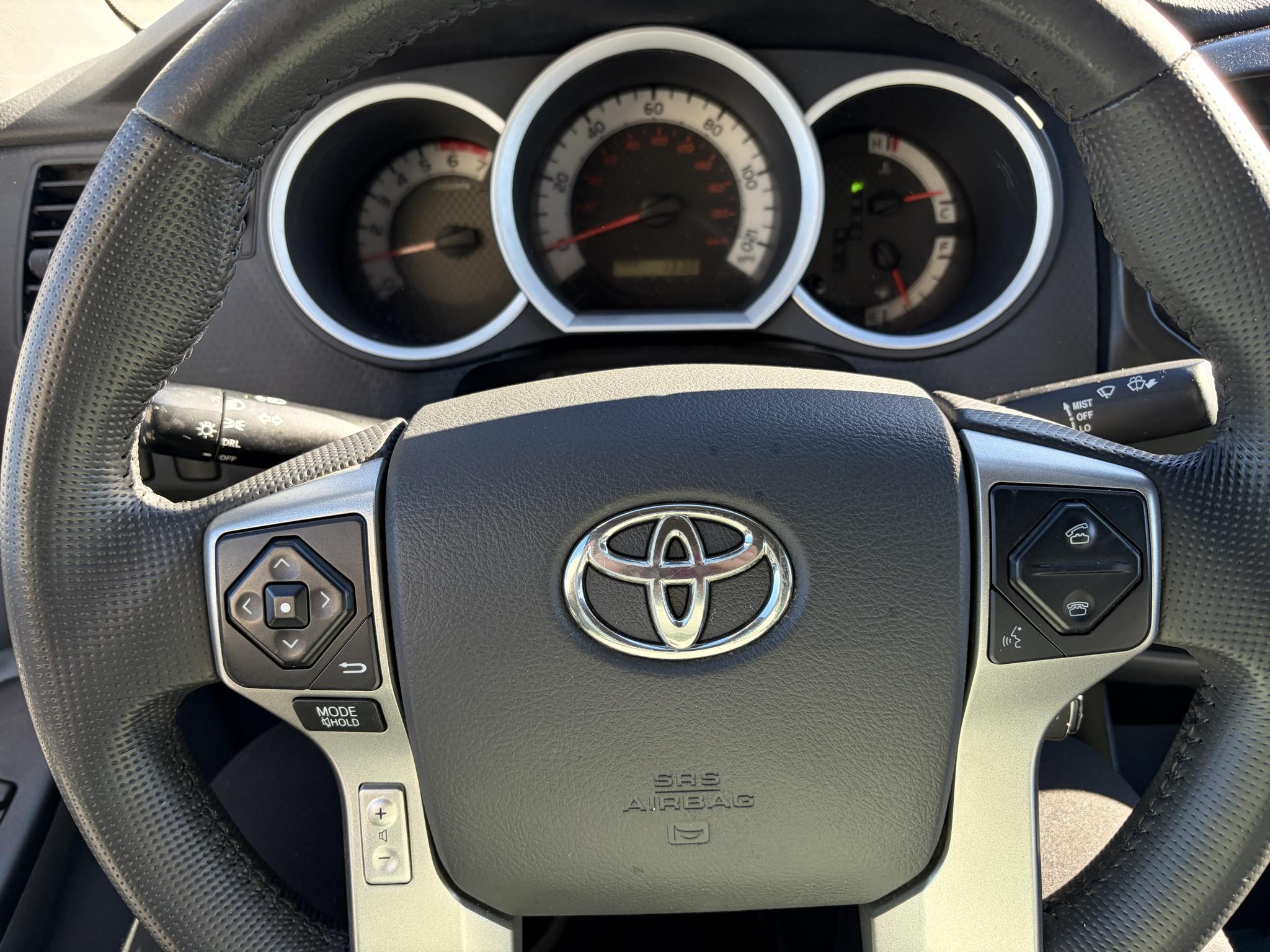 Toyota Tacoma 2WD Access Cab I4 AT PreRunner (Natl) 2014